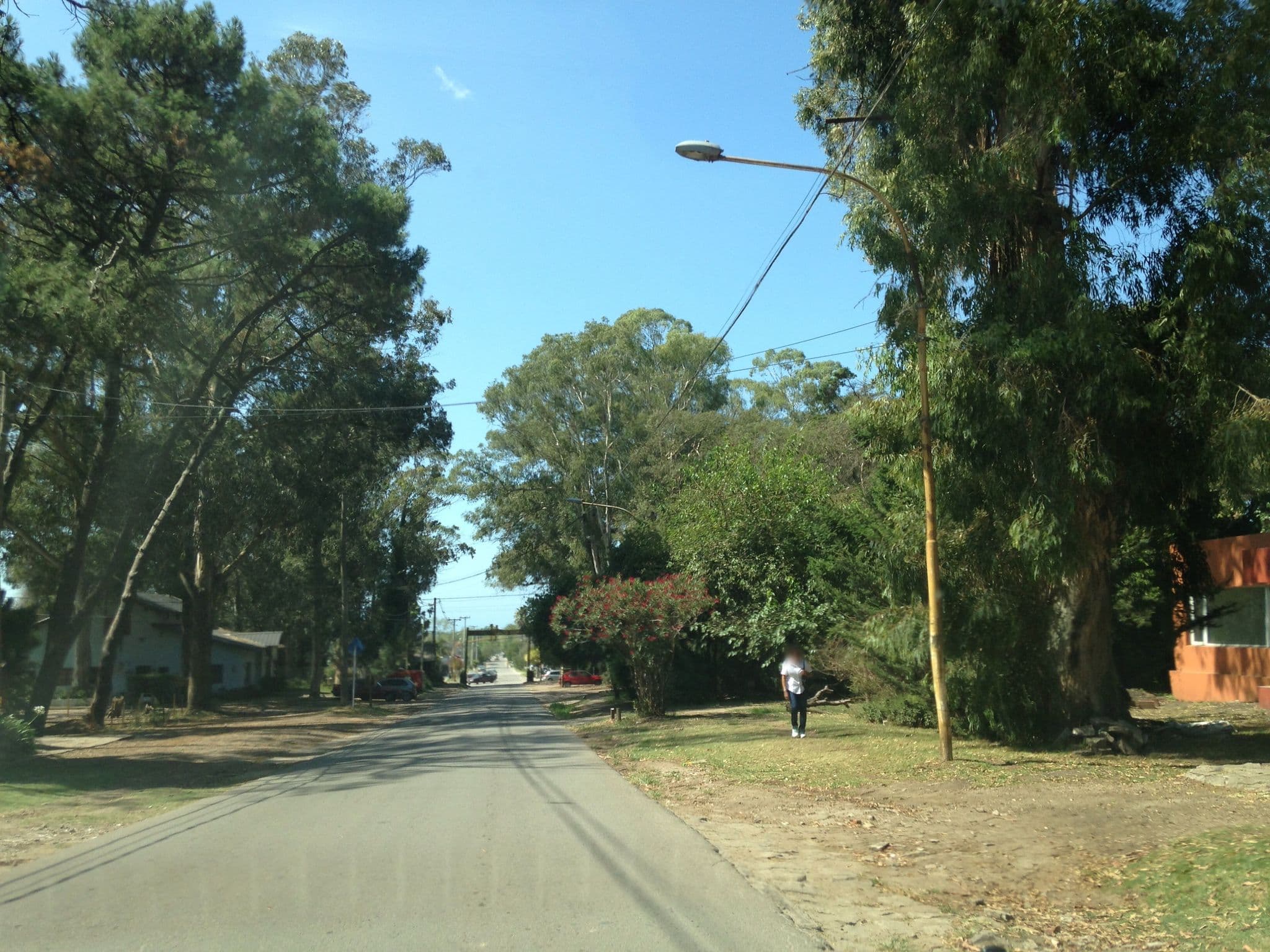 Street view near Cabaña El Árbol, Mar del Plata — © maryann (CC BY-SA · Mapillary)