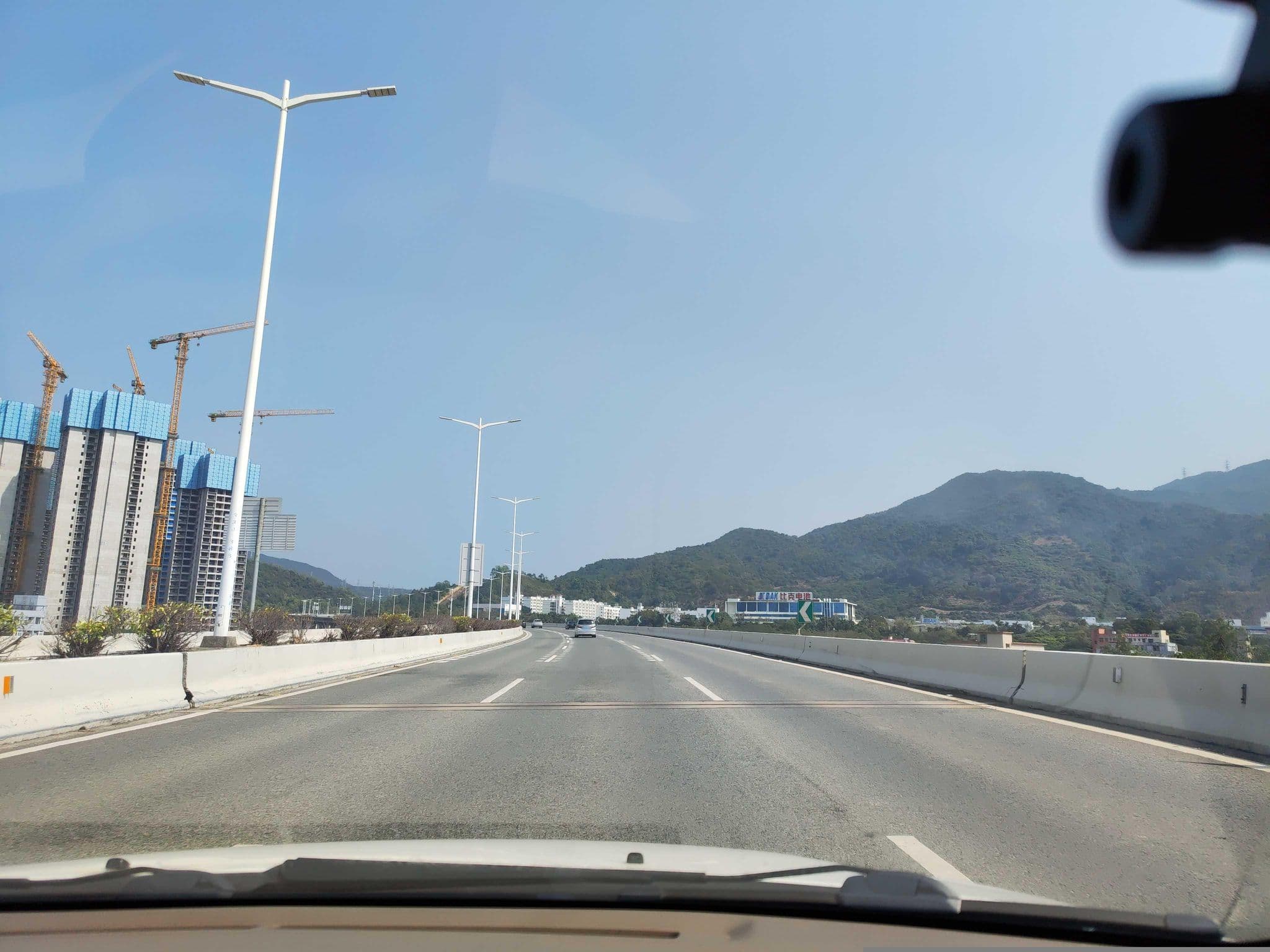 Street view near 深圳知己生态养生园, Danshui — © Obanazawa_Kuri (CC BY-SA · Mapillary)