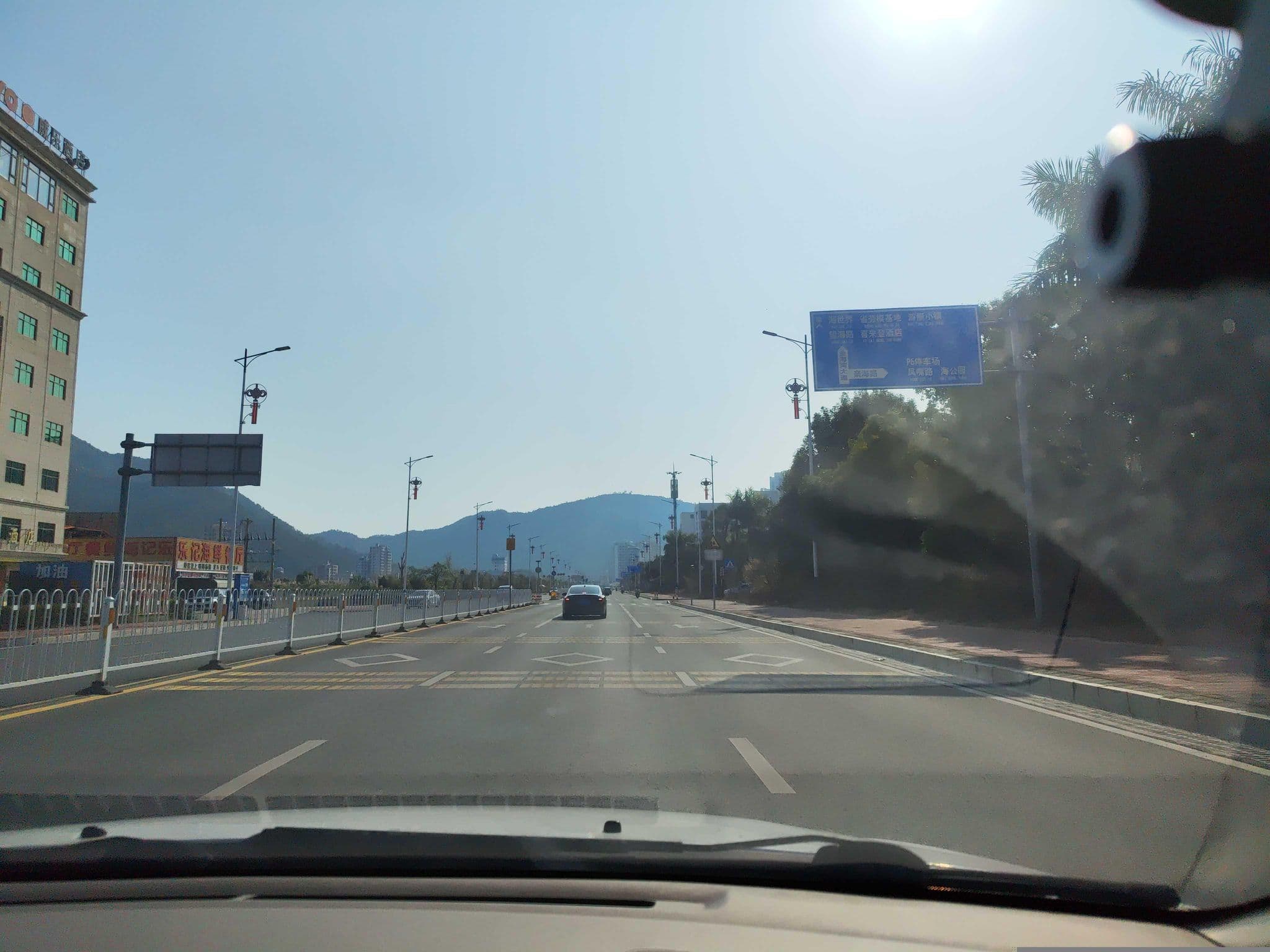 Street view near 惠东巽寮湾海尚湾畔度假公寓, Danshui — © Obanazawa_Kuri (CC BY-SA · Mapillary)