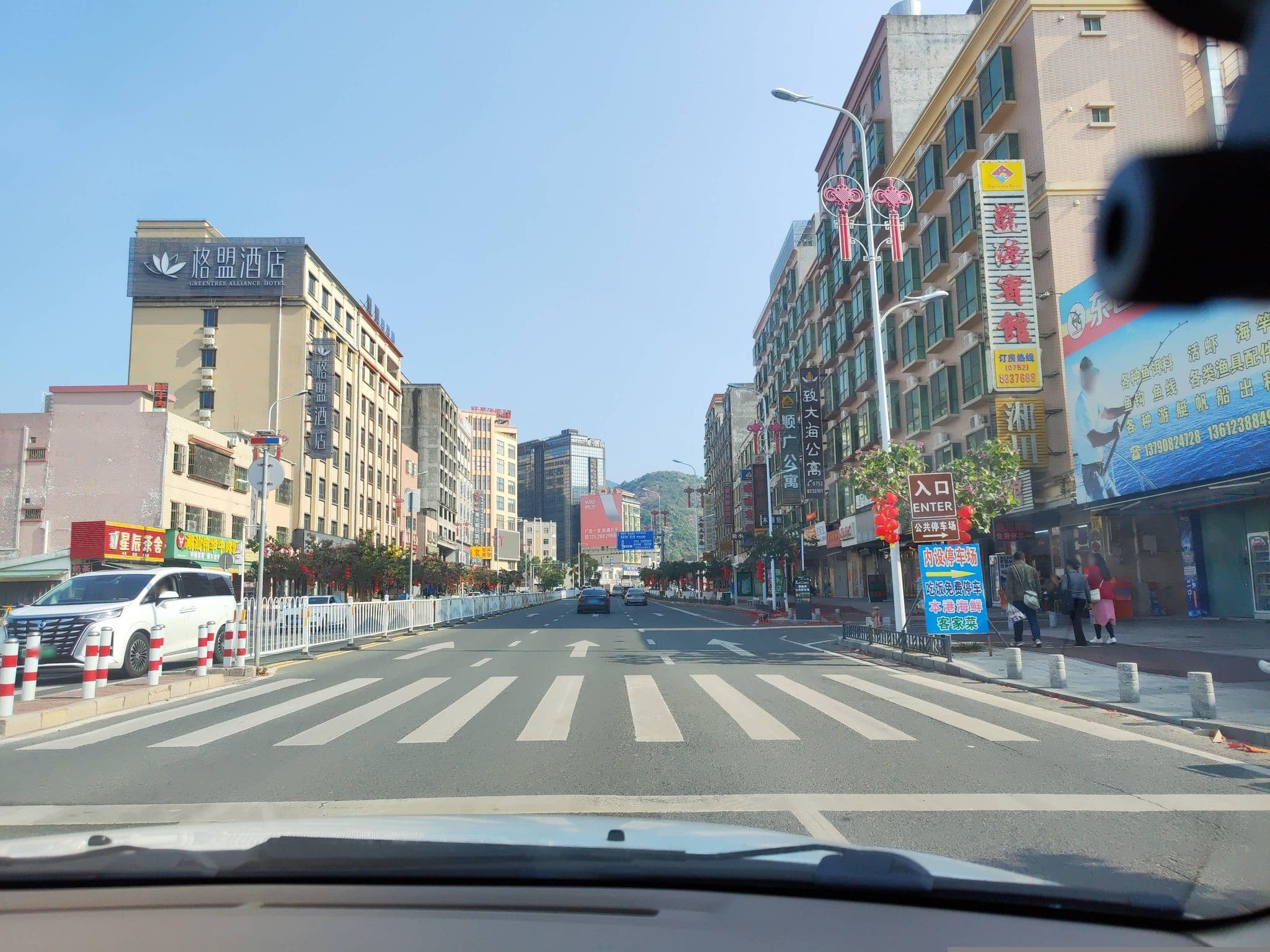 Street view near 惠东巽寮湾文志假日酒店式公寓, Danshui — © Obanazawa_Kuri (CC BY-SA · Mapillary)