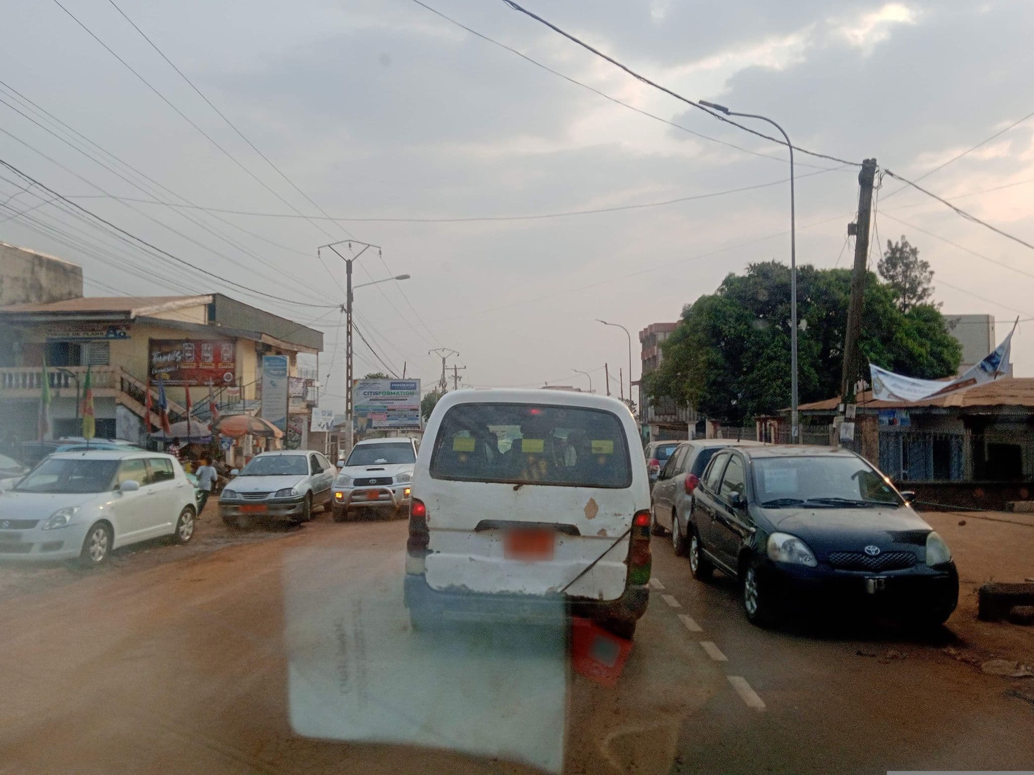 Street view near Nostra Venusa Sarl Motel Salvador, Yaoundé
