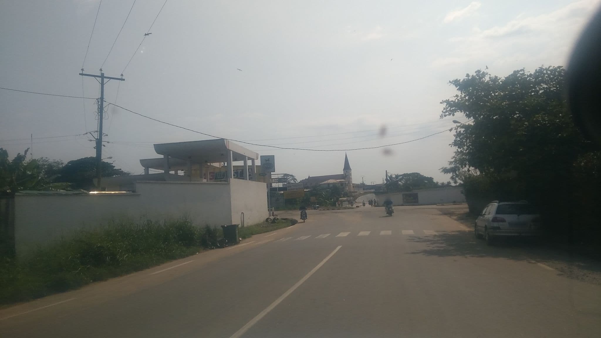 Street view near Émergence, Kribi — © albingasparetto (CC BY-SA · Mapillary)