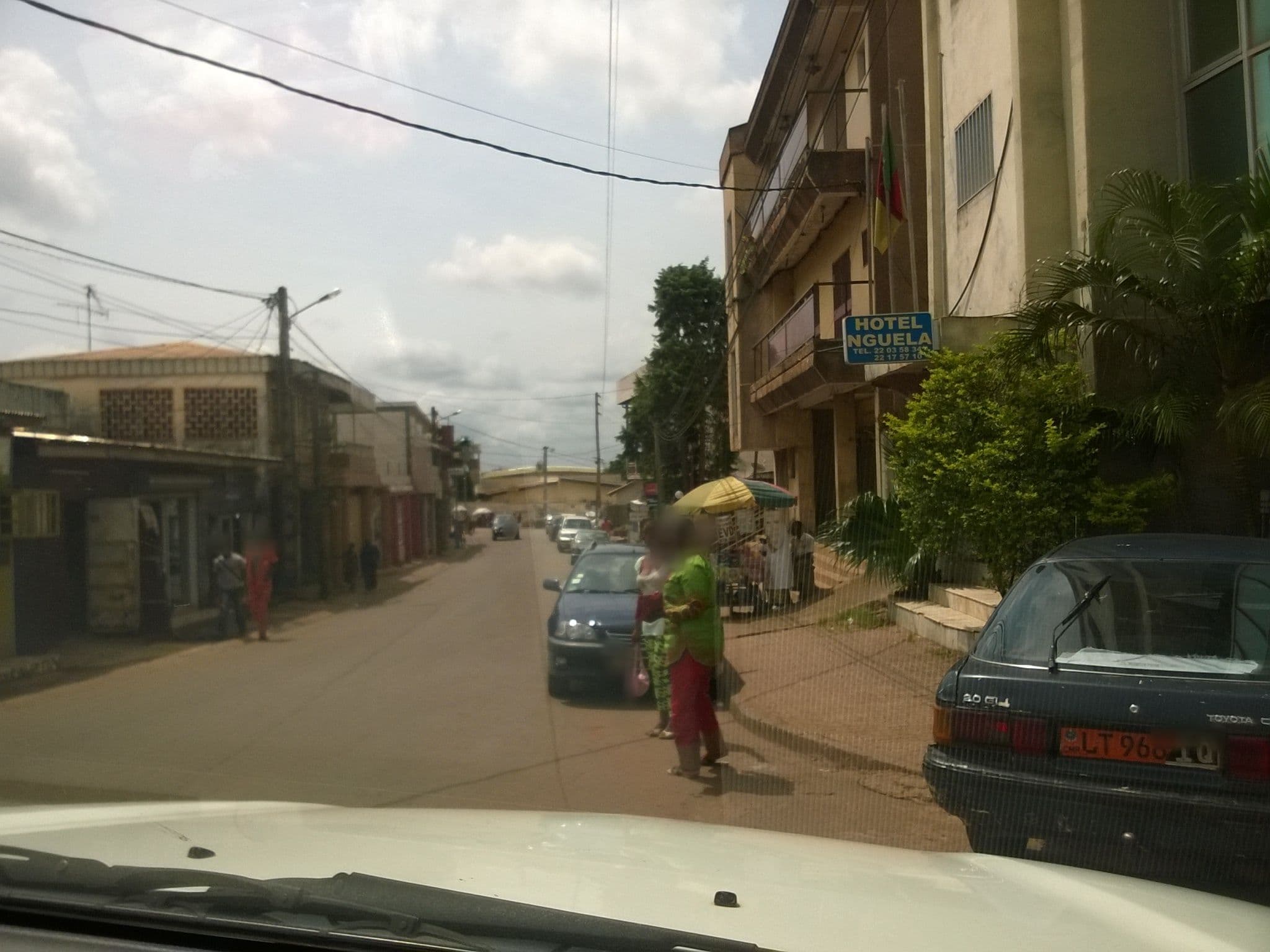 Street view near Nguela, Yaoundé
