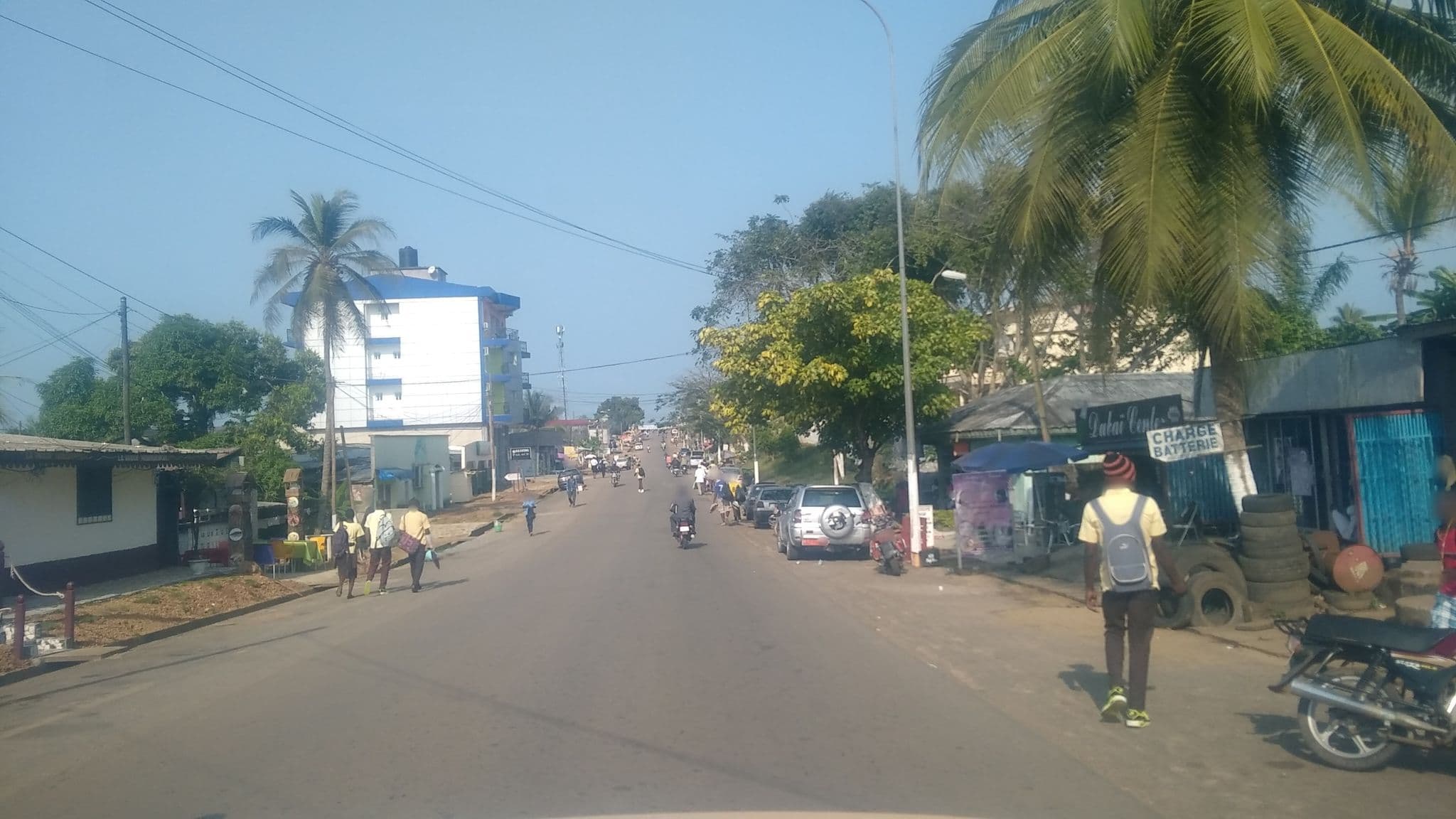 Street view near La Vague Hébergement, Kribi — © albingasparetto (CC BY-SA · Mapillary)