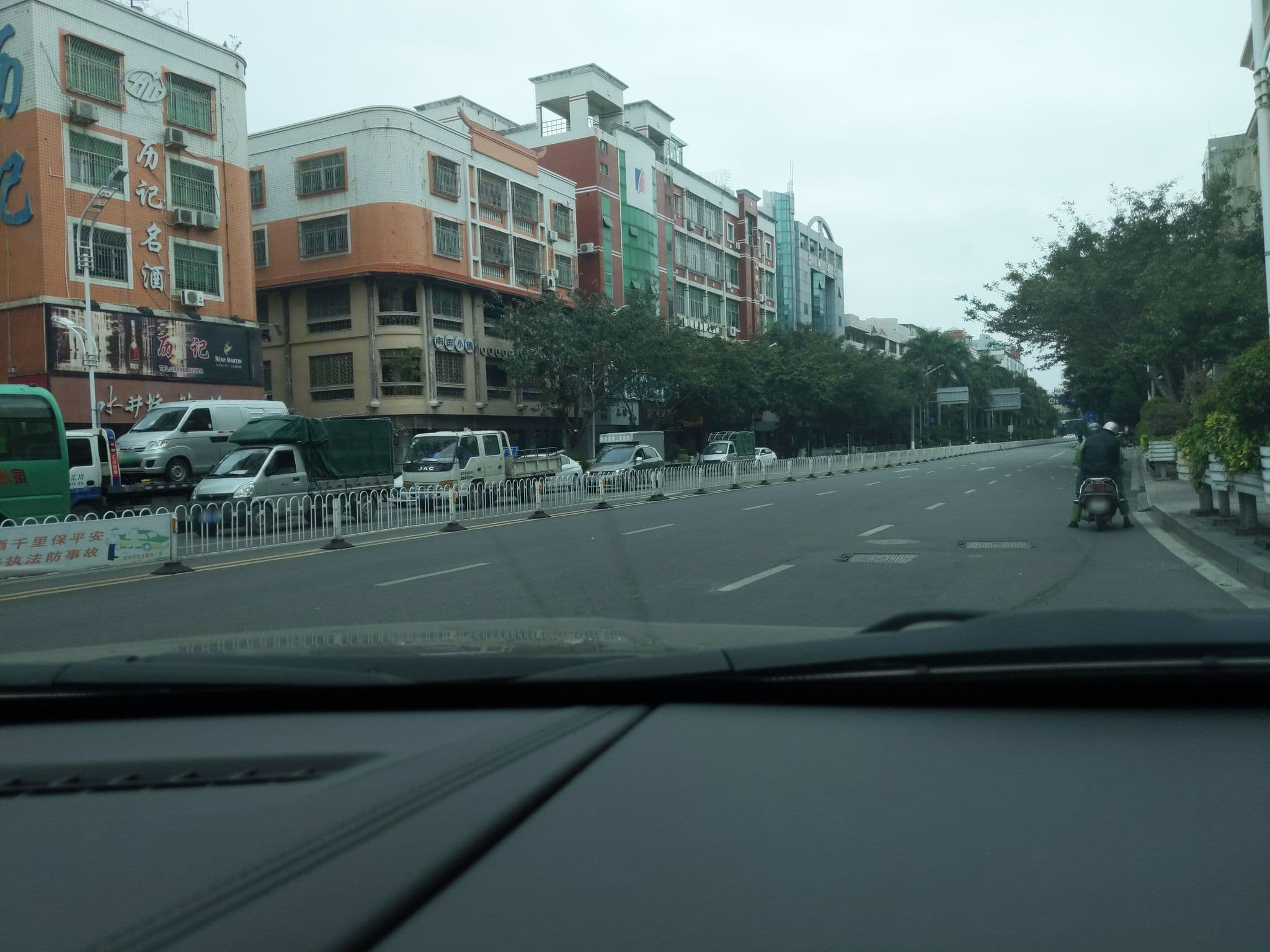 Street view near 石狮荣誉大酒店, Yakoucun — © artoria2e5 (CC BY-SA · Mapillary)