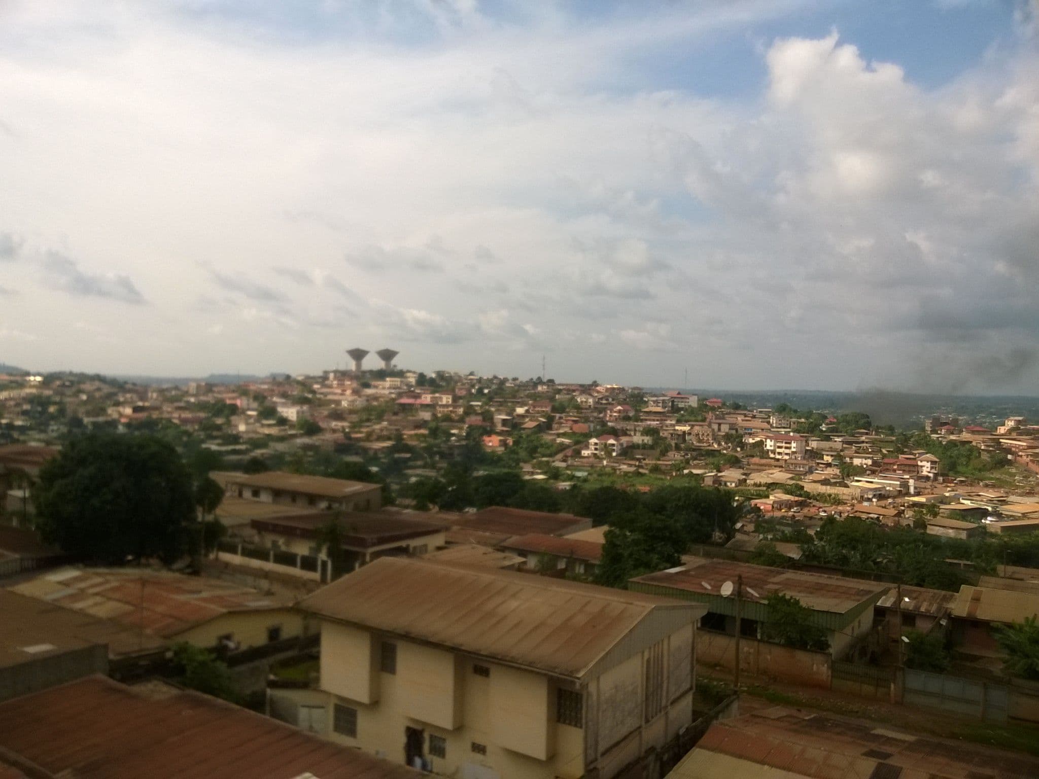 Street view near Lieugne Hotel, Yaoundé