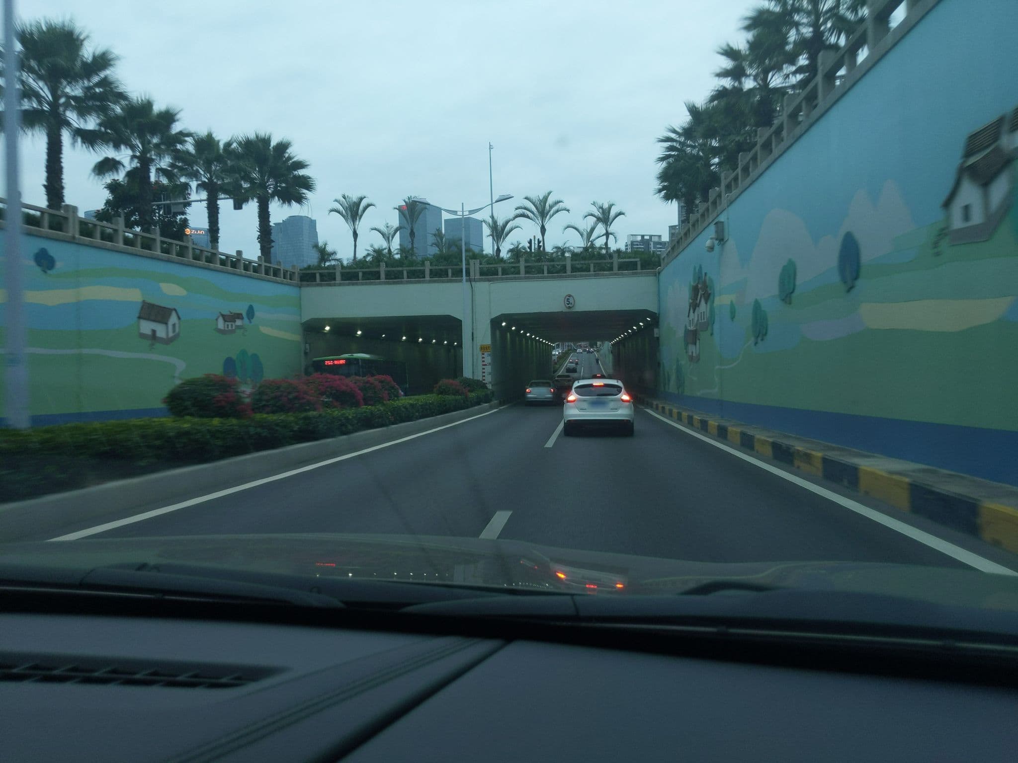 Street view near 8090城市酒店, Liuwudiancun — © artoria2e5 (CC BY-SA · Mapillary)
