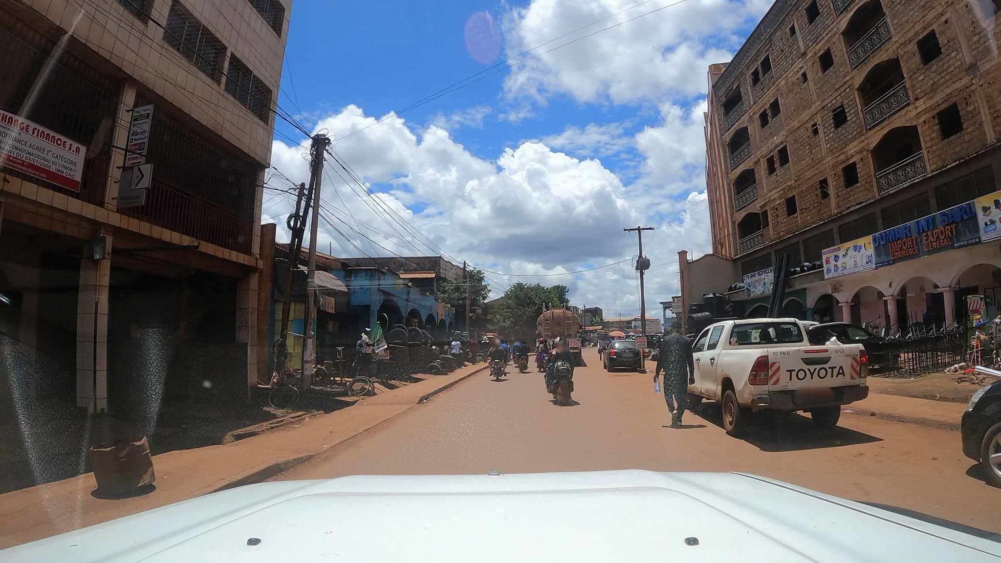 Street view near Hôtel du Centre, Bafoussam — © ArnoldNkwabong (CC BY-SA · Mapillary)
