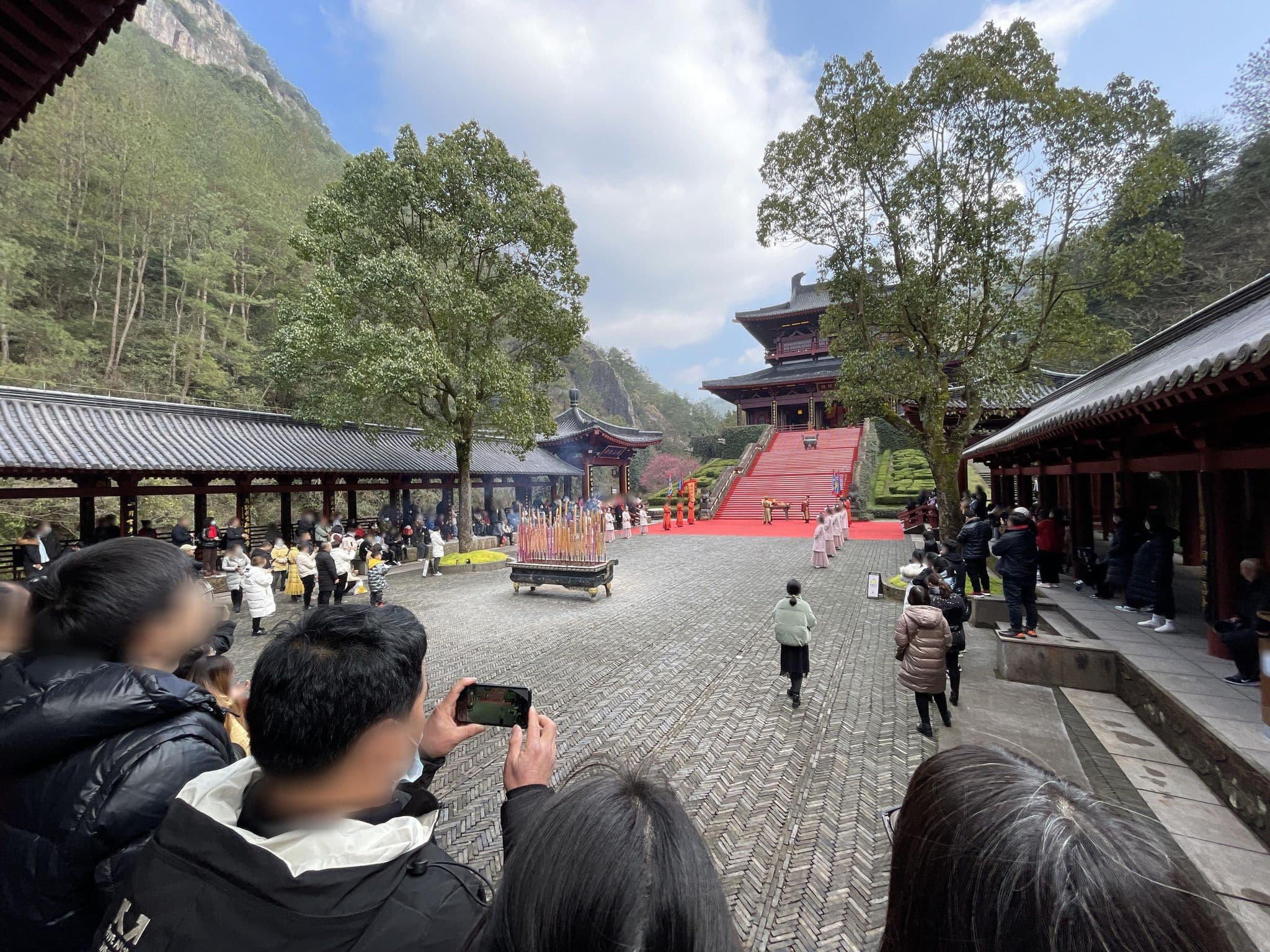 Street view near 缙云静静民宿, Guli — © LisbethMarkus (CC BY-SA · Mapillary)