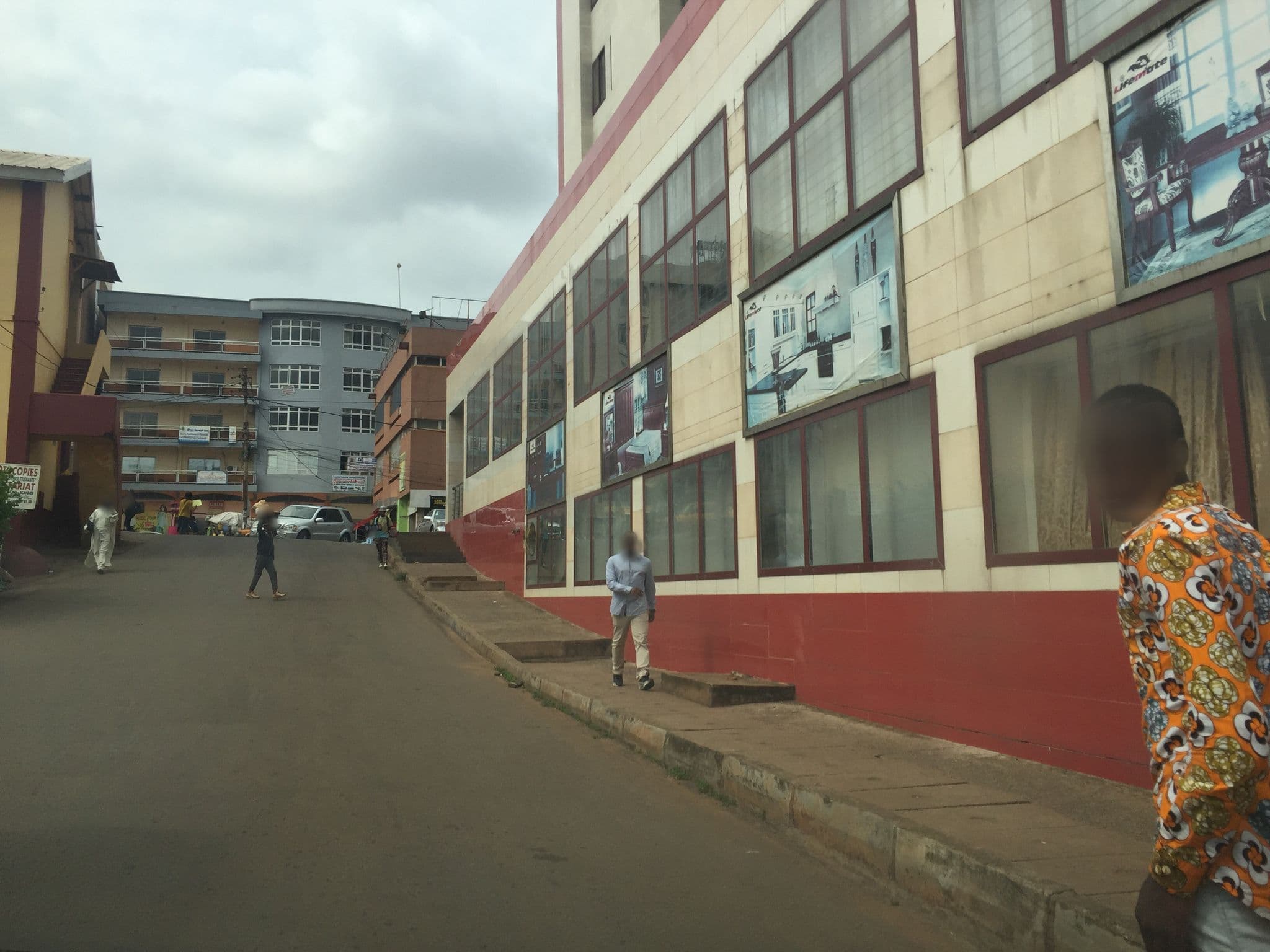 Street view near Djeuga Appart, Yaoundé