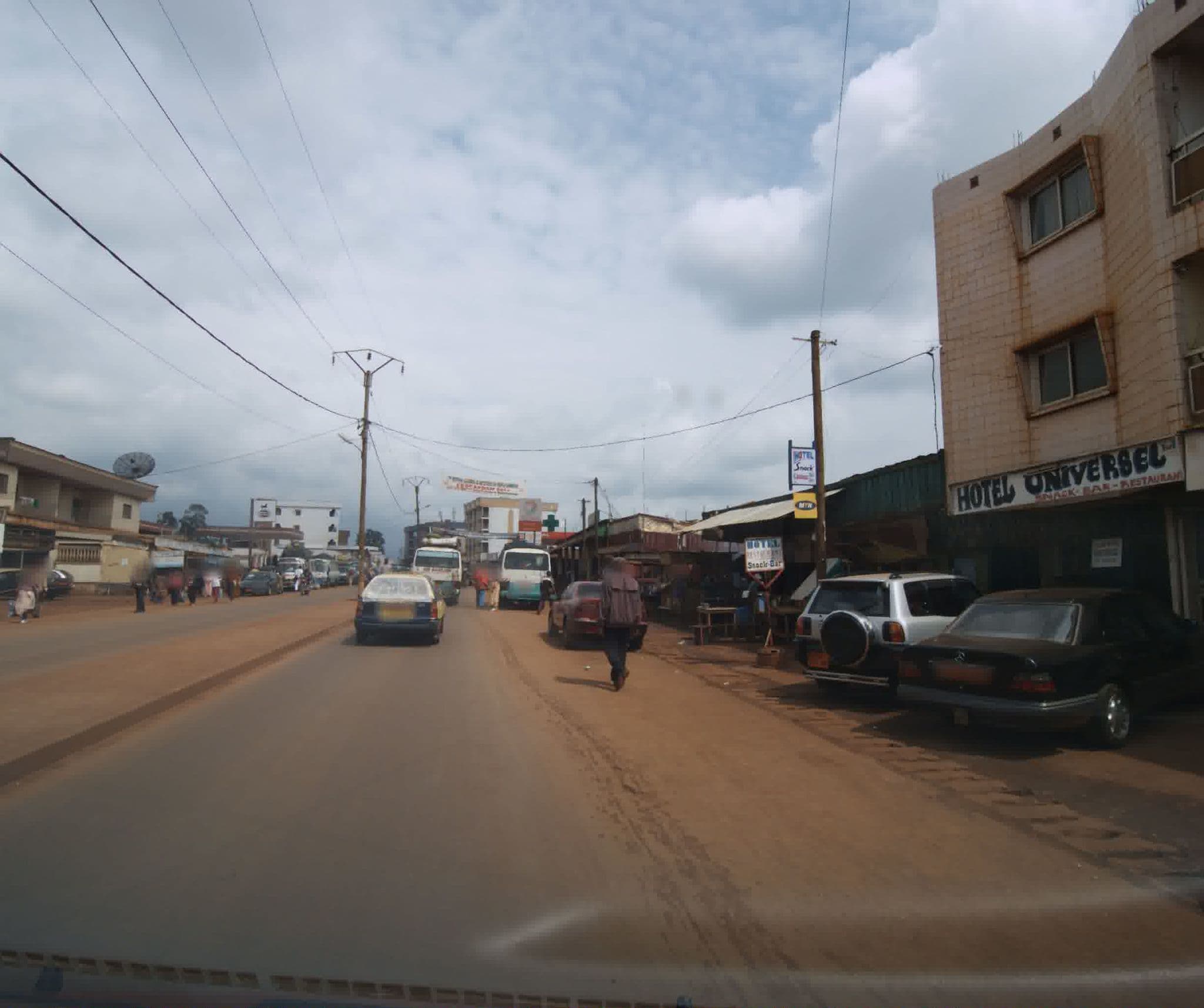 Street view near Hôtel Universel, Mbouda — © sogefi (CC BY-SA · Mapillary)