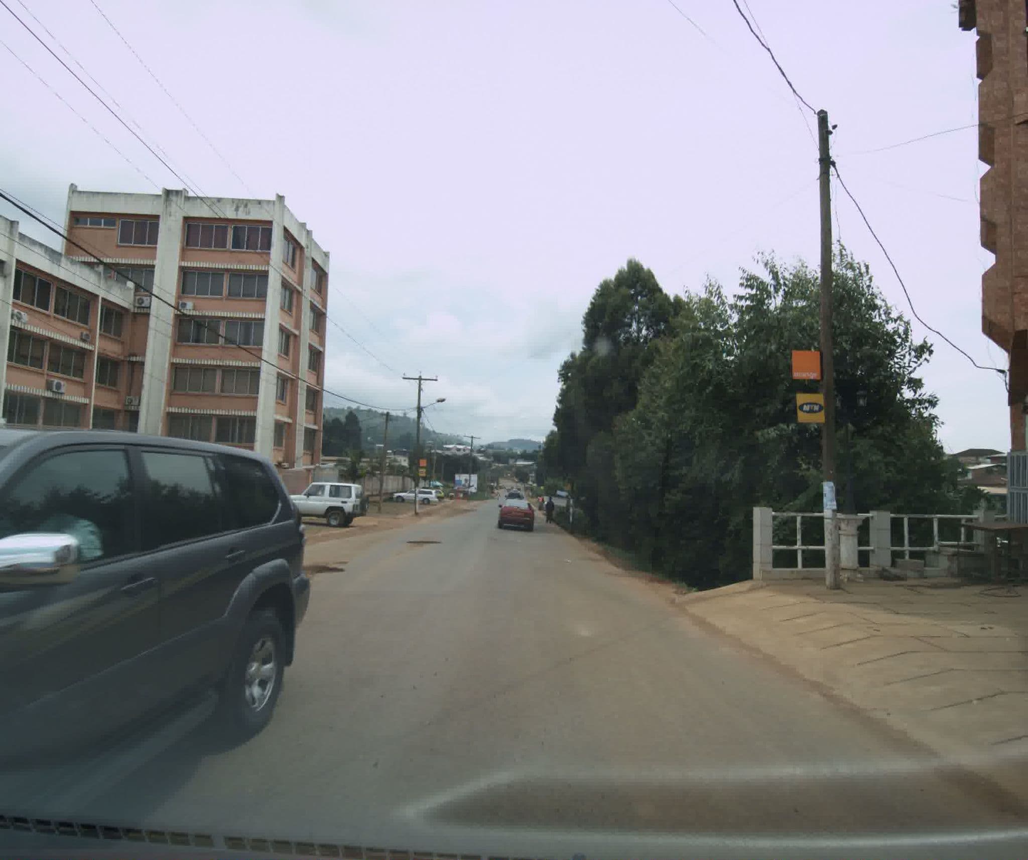 Street view near Mansfield Plaza Hôtel, Bamenda — © sogefi (CC BY-SA · Mapillary)