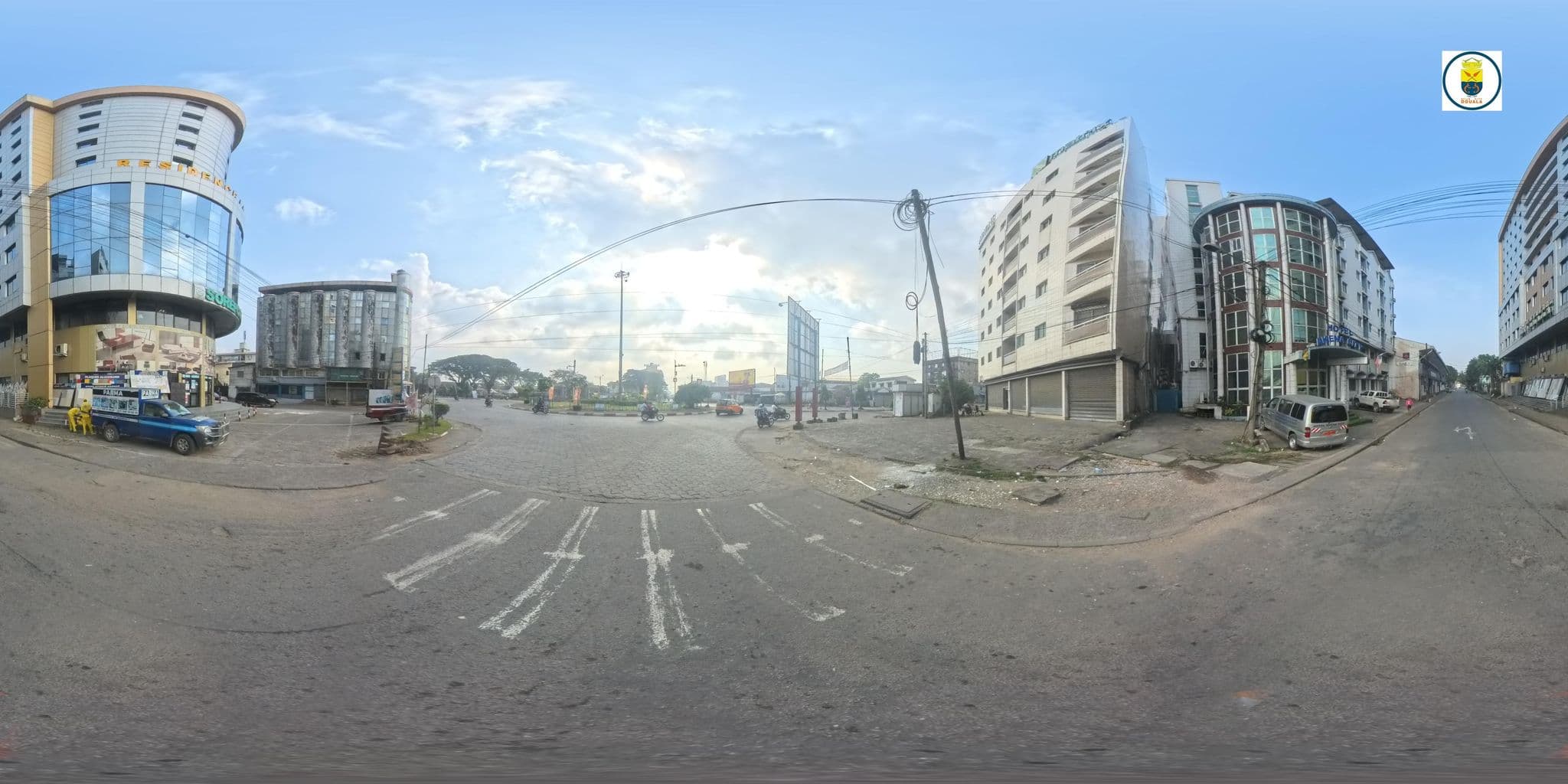 Street view near Akena City Hotel, Douala — © keke (CC BY-SA · Mapillary)