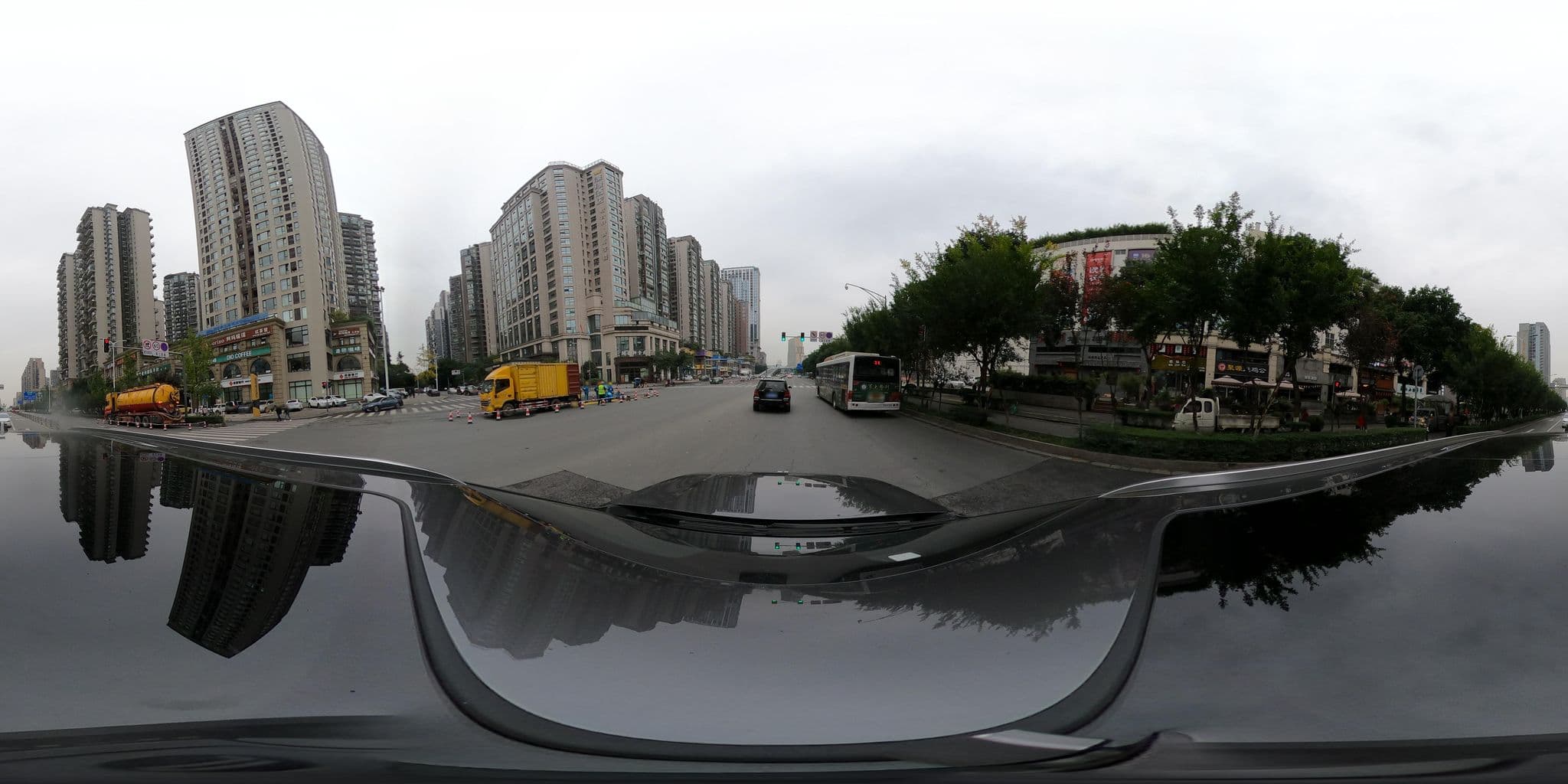 Street view near HoKing Hotel, Chengdu — © adirricor (CC BY-SA · Mapillary)