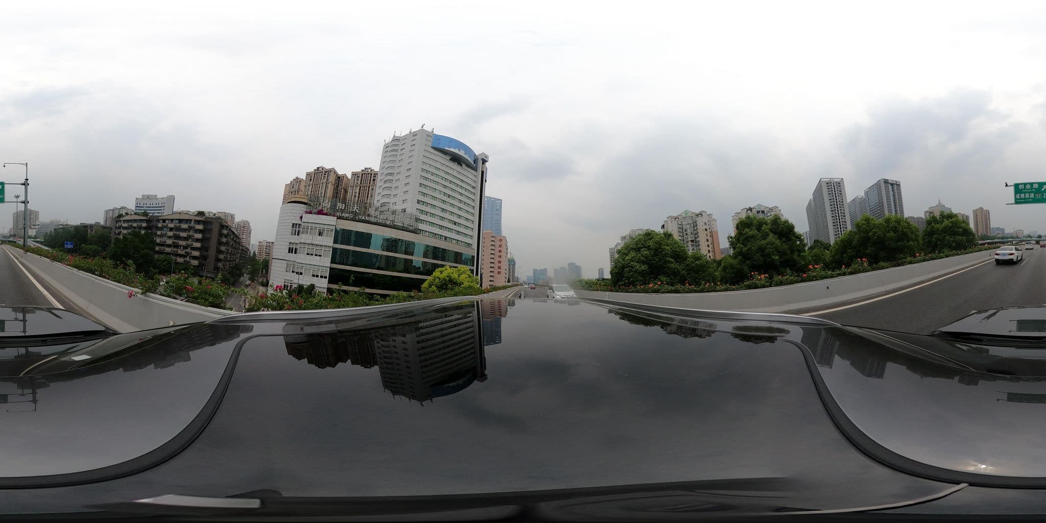 Street view near 向阳大厦宾馆, Chengdu — © adirricor (CC BY-SA · Mapillary)