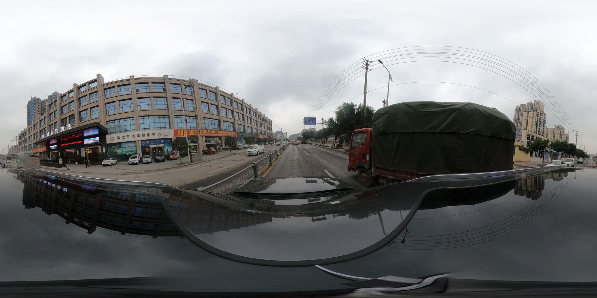 Street view near Derunda Hotel, Ziyang — © adirricor (CC BY-SA · Mapillary)