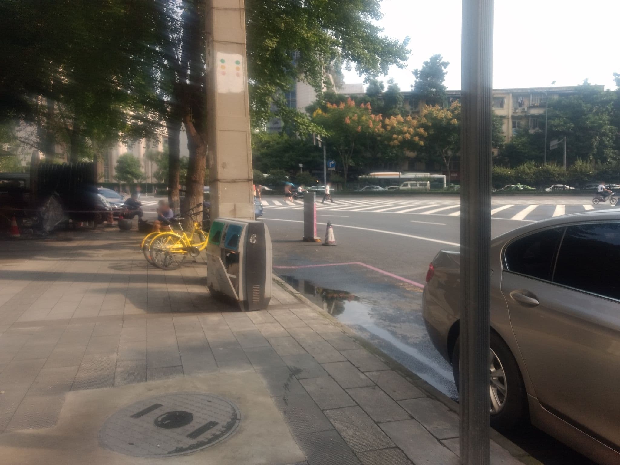 Street view near 你好成都文殊院地铁站酒店, Chengdu — © mapeadora (CC BY-SA · Mapillary)