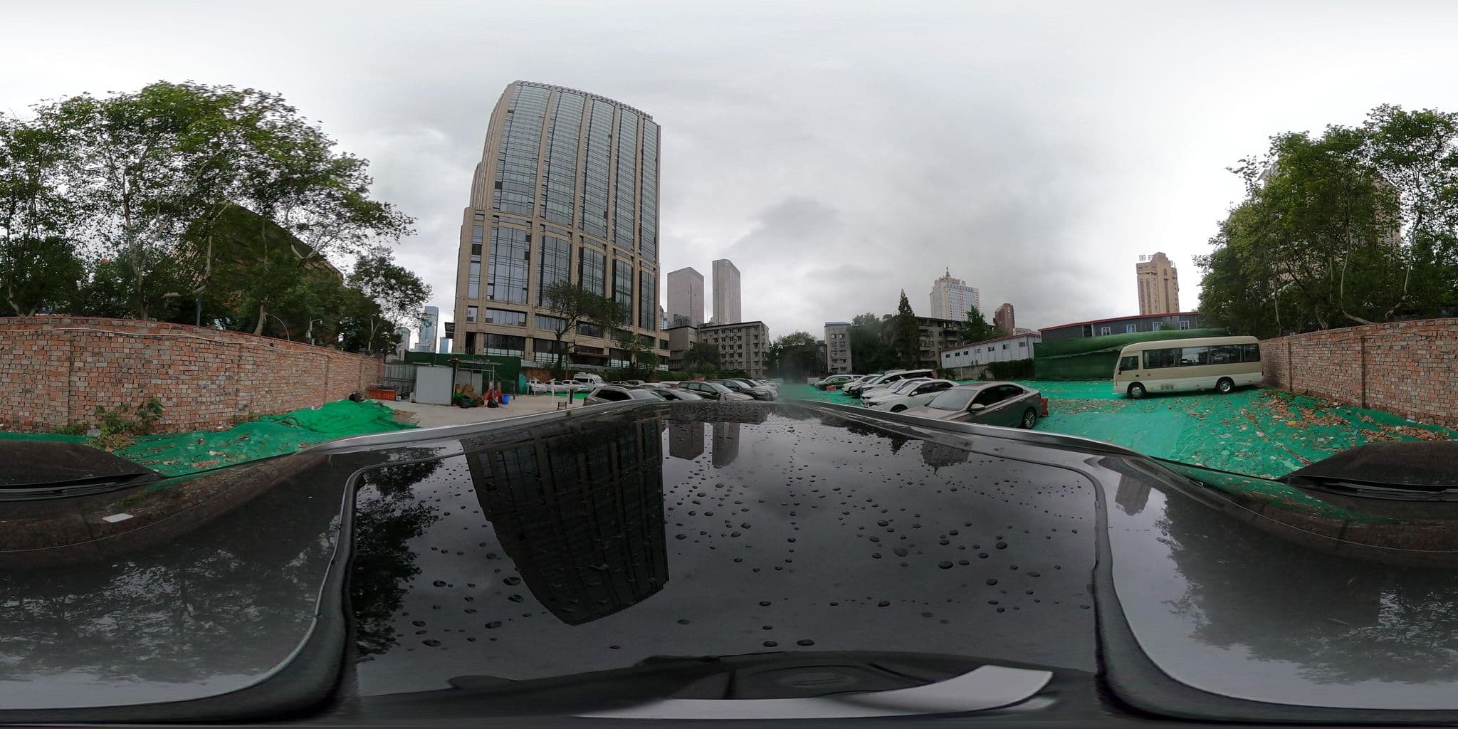 Street view near 汉庭酒店(成都天府广场店), Chengdu — © adirricor (CC BY-SA · Mapillary)