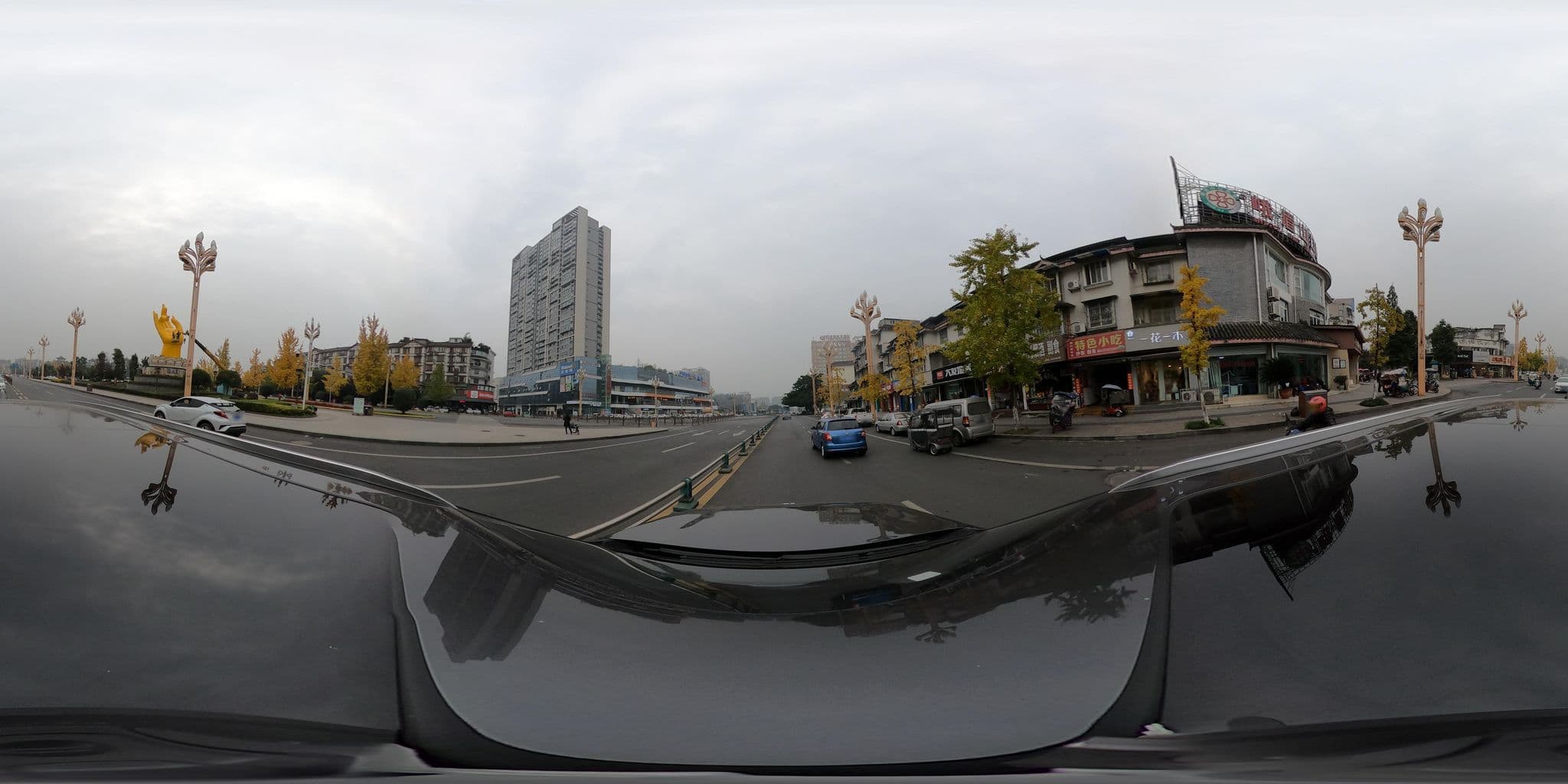 Street view near 全季峨眉山酒店, Leshan — © adirricor (CC BY-SA · Mapillary)