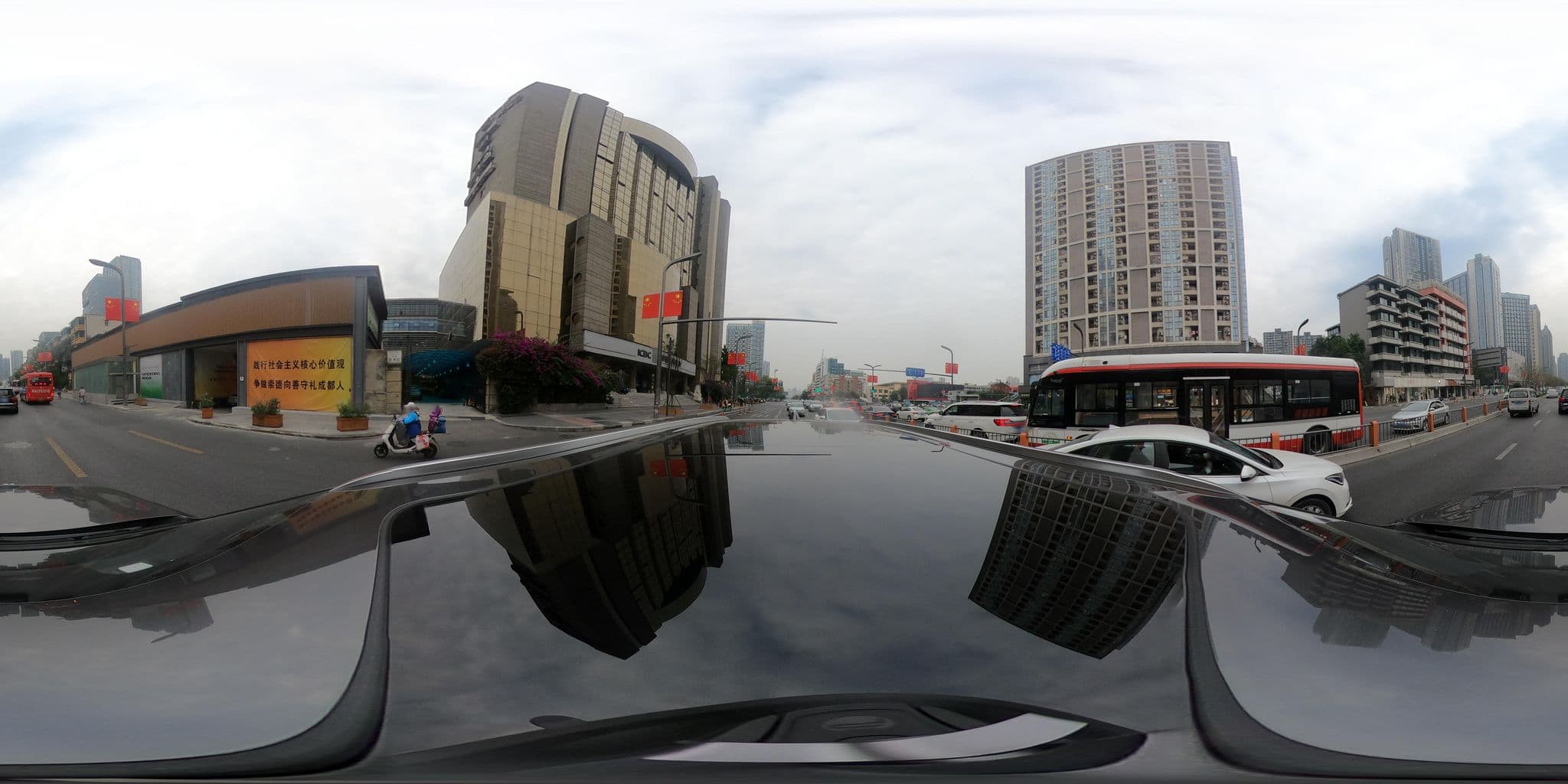 Street view near 明宇豪雅酒店, Chengdu — © adirricor (CC BY-SA · Mapillary)