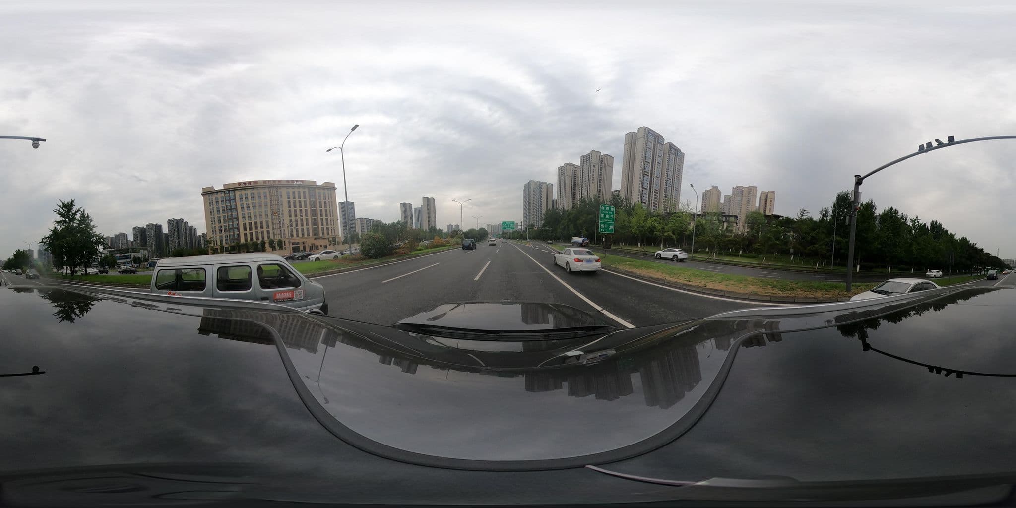 Street view near 成都迎宾驿站, Chengdu — © adirricor (CC BY-SA · Mapillary)