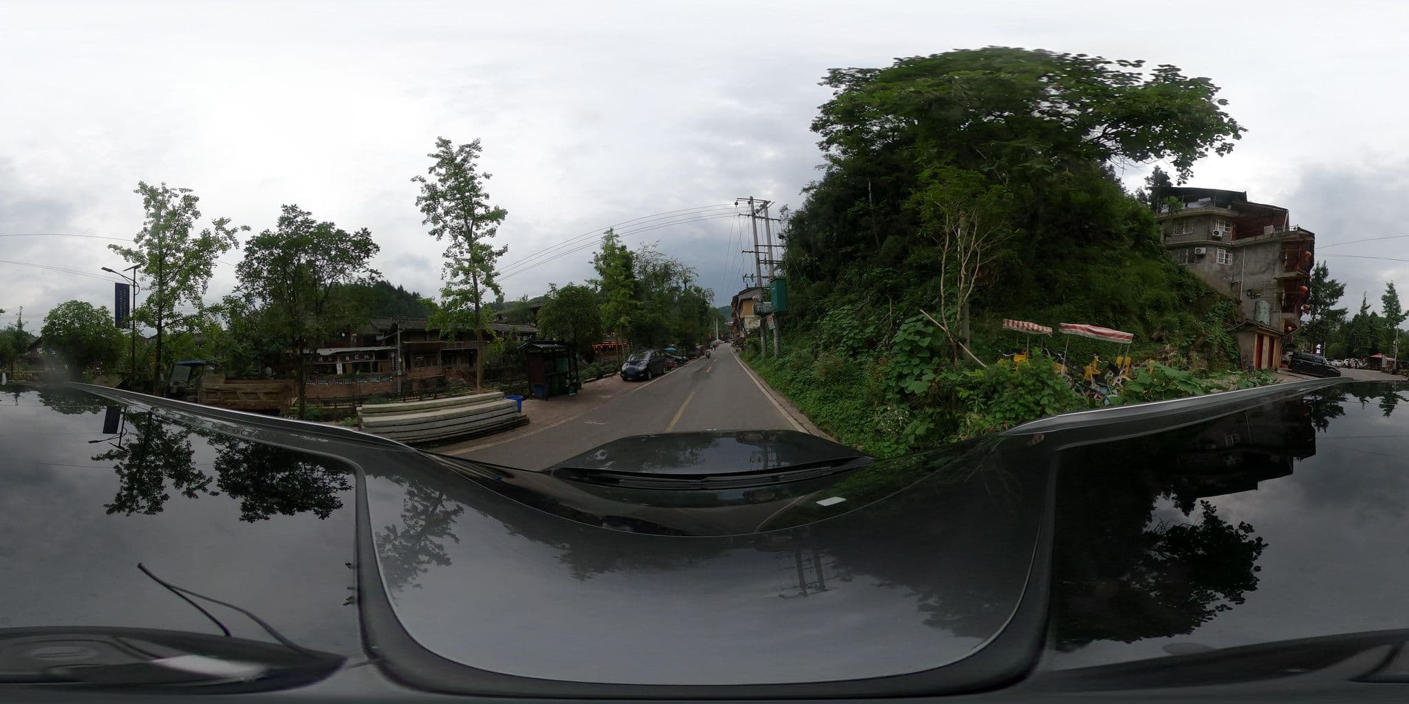 Street view near 听泉雅居, Ya'an — © adirricor (CC BY-SA · Mapillary)