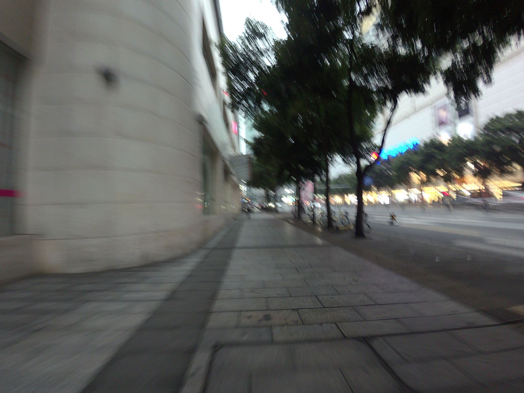 Street view near 7天连锁酒店（正府街店）, Chengdu — © mapeadora (CC BY-SA · Mapillary)