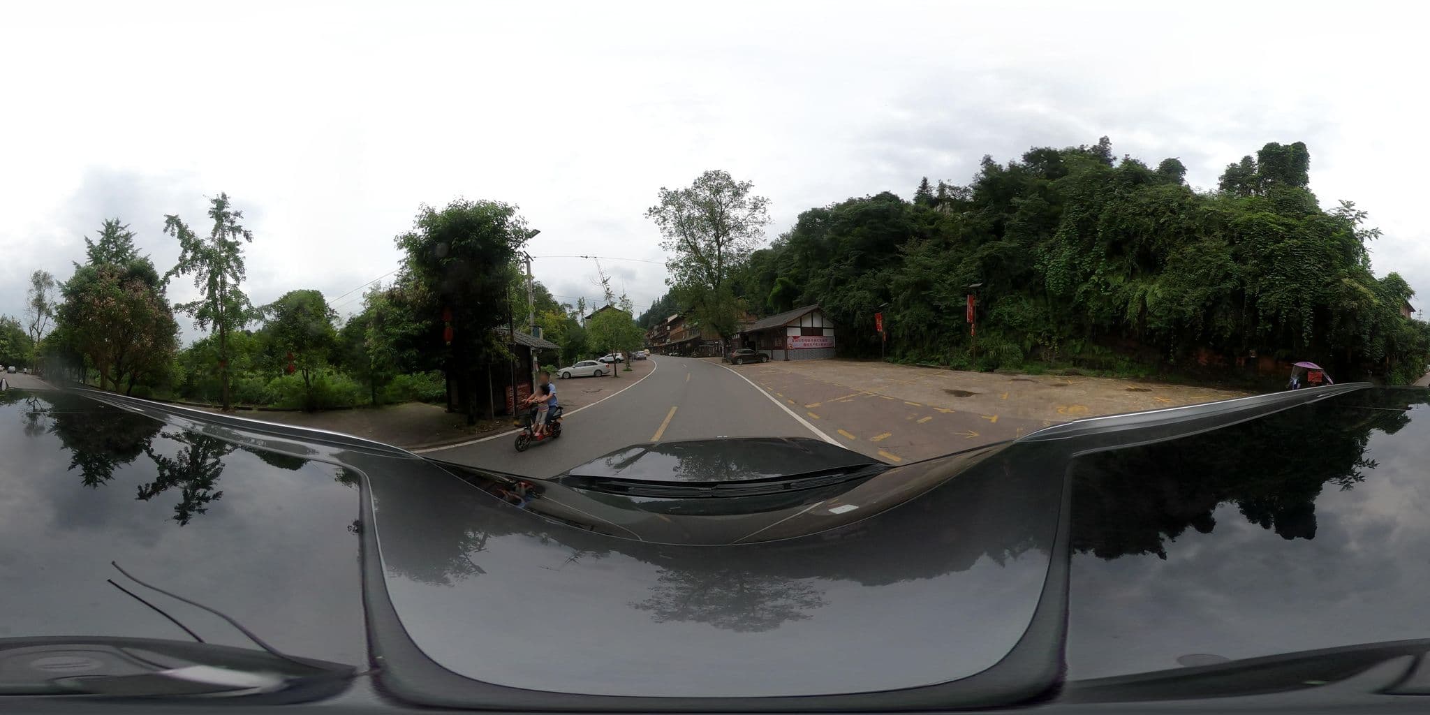 Street view near 雅安茶马青年旅舍, Ya'an — © adirricor (CC BY-SA · Mapillary)