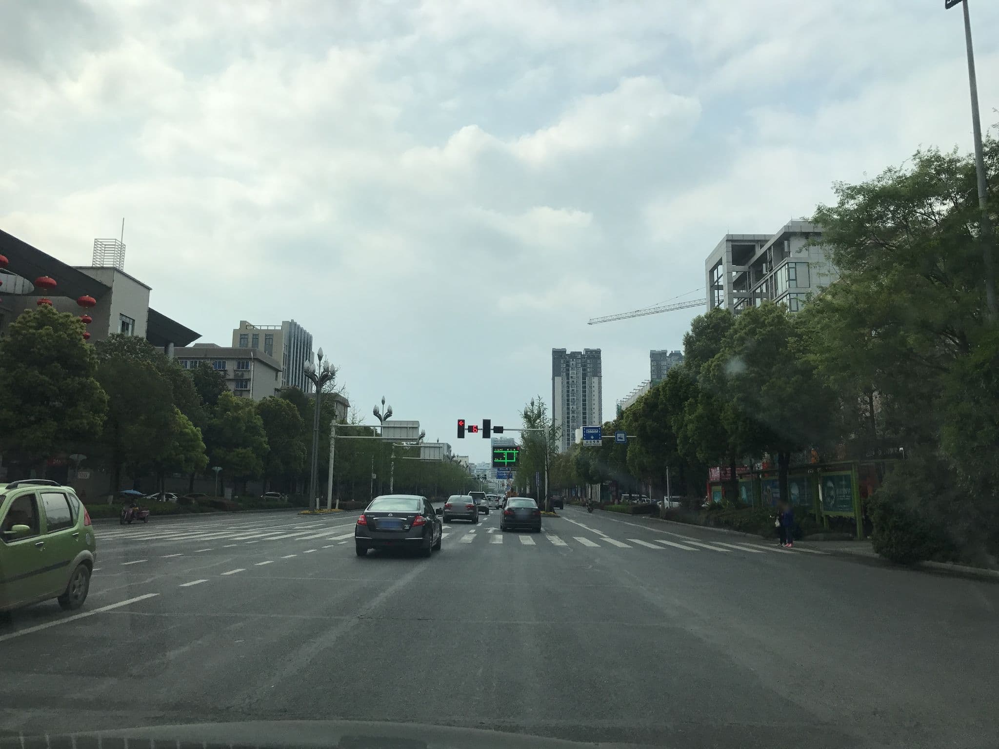 Street view near 绵阳聚鑫宾馆, Mianyang — © yanfu (CC BY-SA · Mapillary)