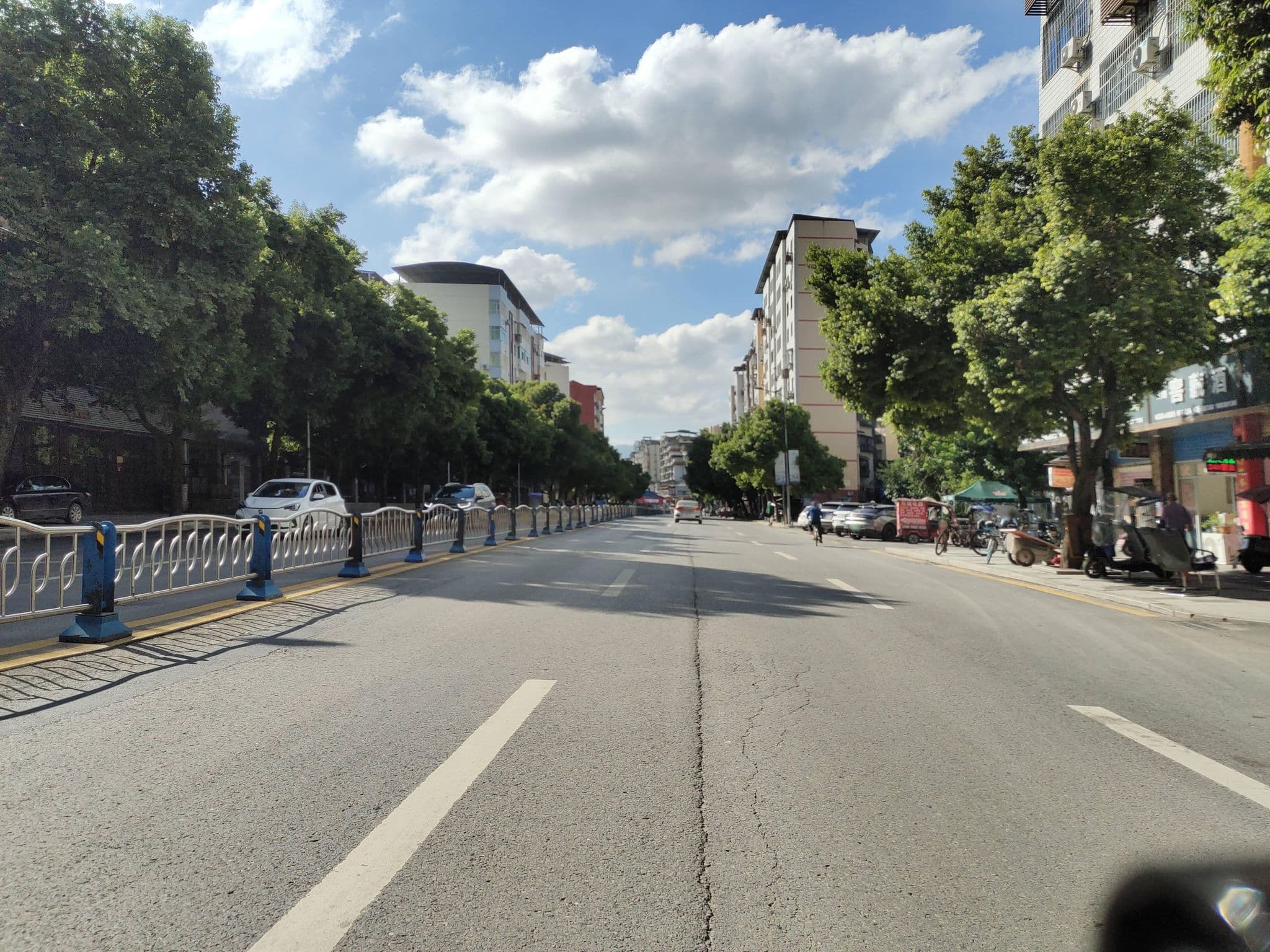 Street view near 大竹凤鳞阁宾馆, Qixing — © lpf452 (CC BY-SA · Mapillary)