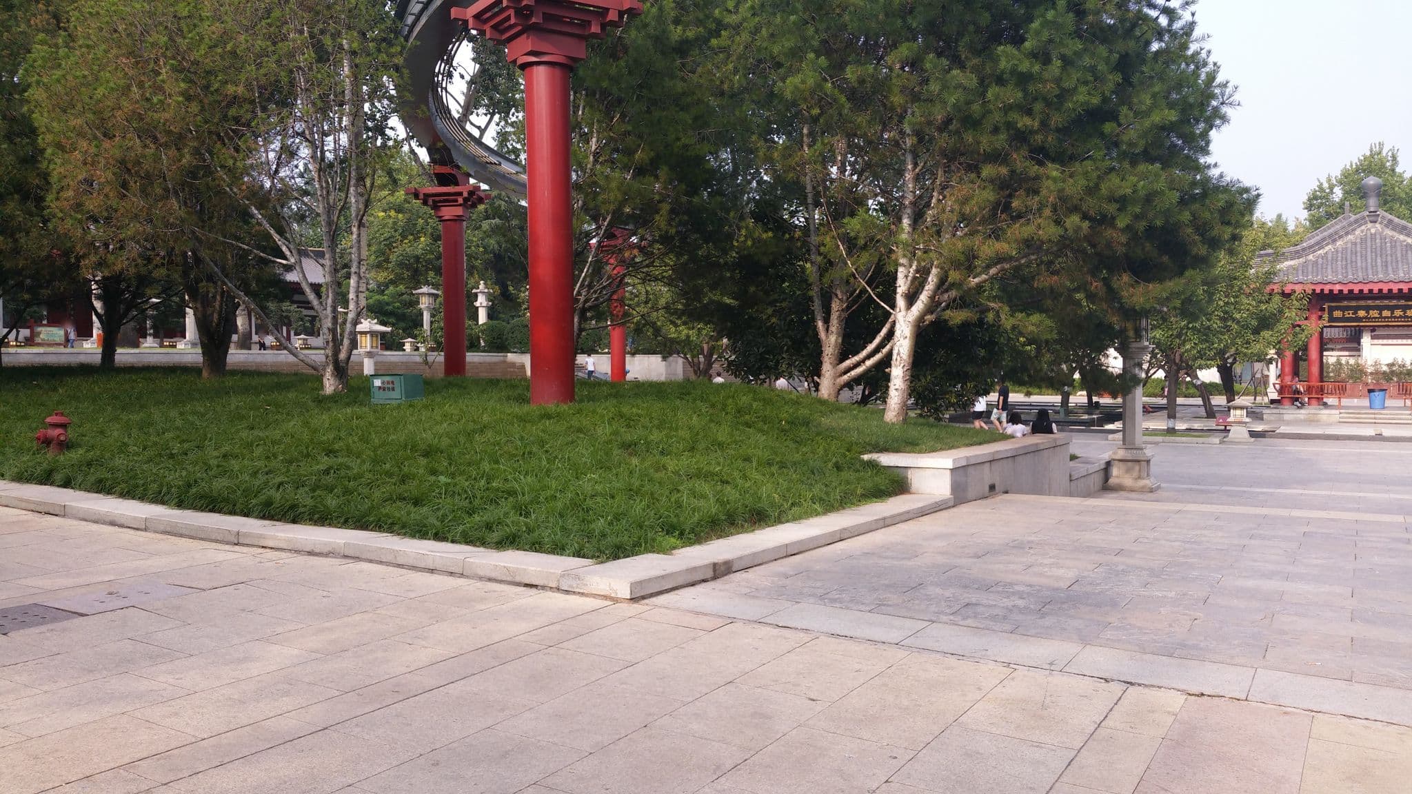 Street view near 雅缦酒店, Xi’an — © shlublu (CC BY-SA · Mapillary)