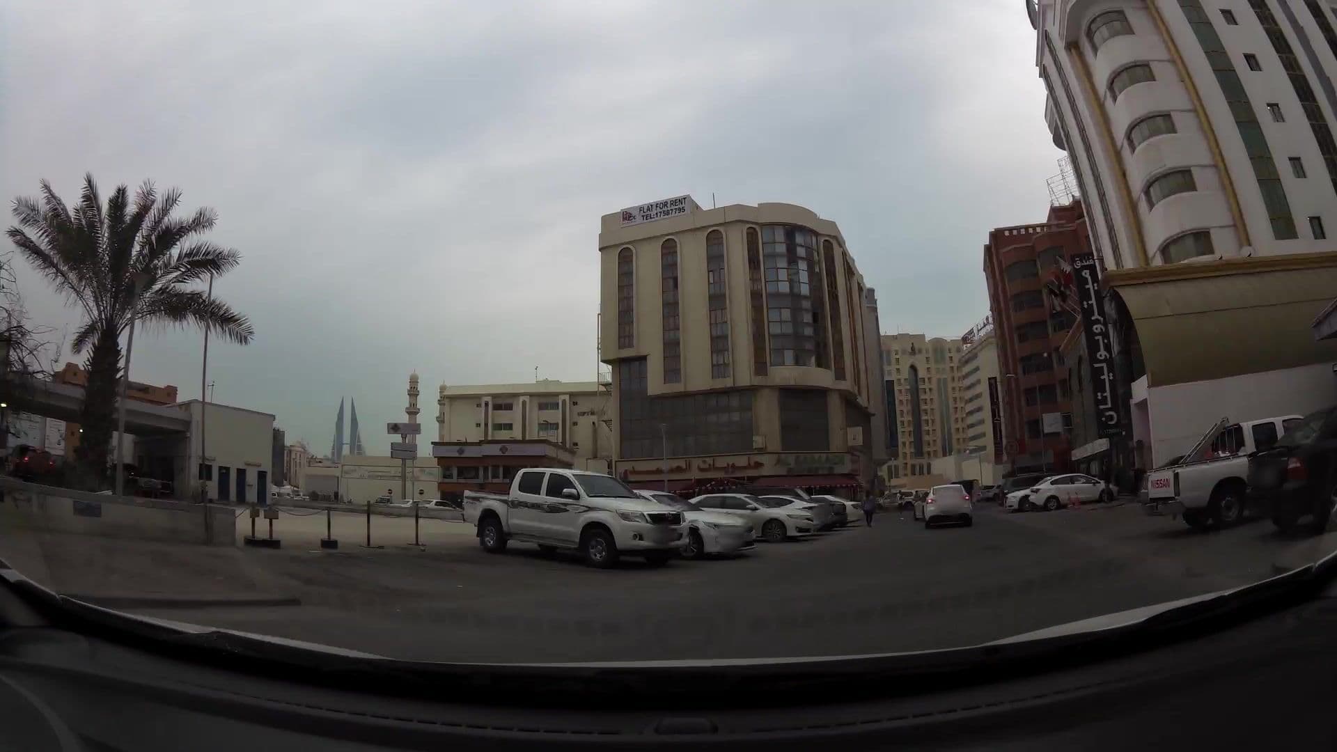 Street view near Metropolitan Hotel, Manama — © kaartcam (CC BY-SA · Mapillary)