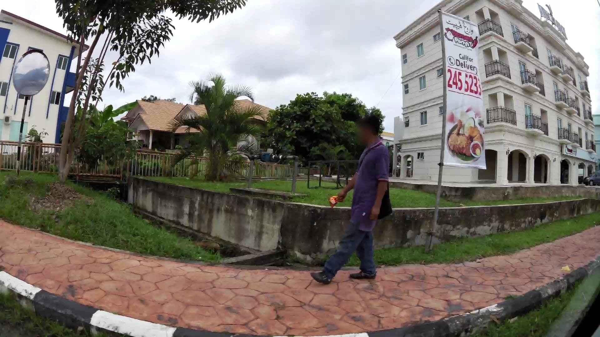 Street view near Venice Lodge, Kampong Kiajong — © kaartcam (CC BY-SA · Mapillary)
