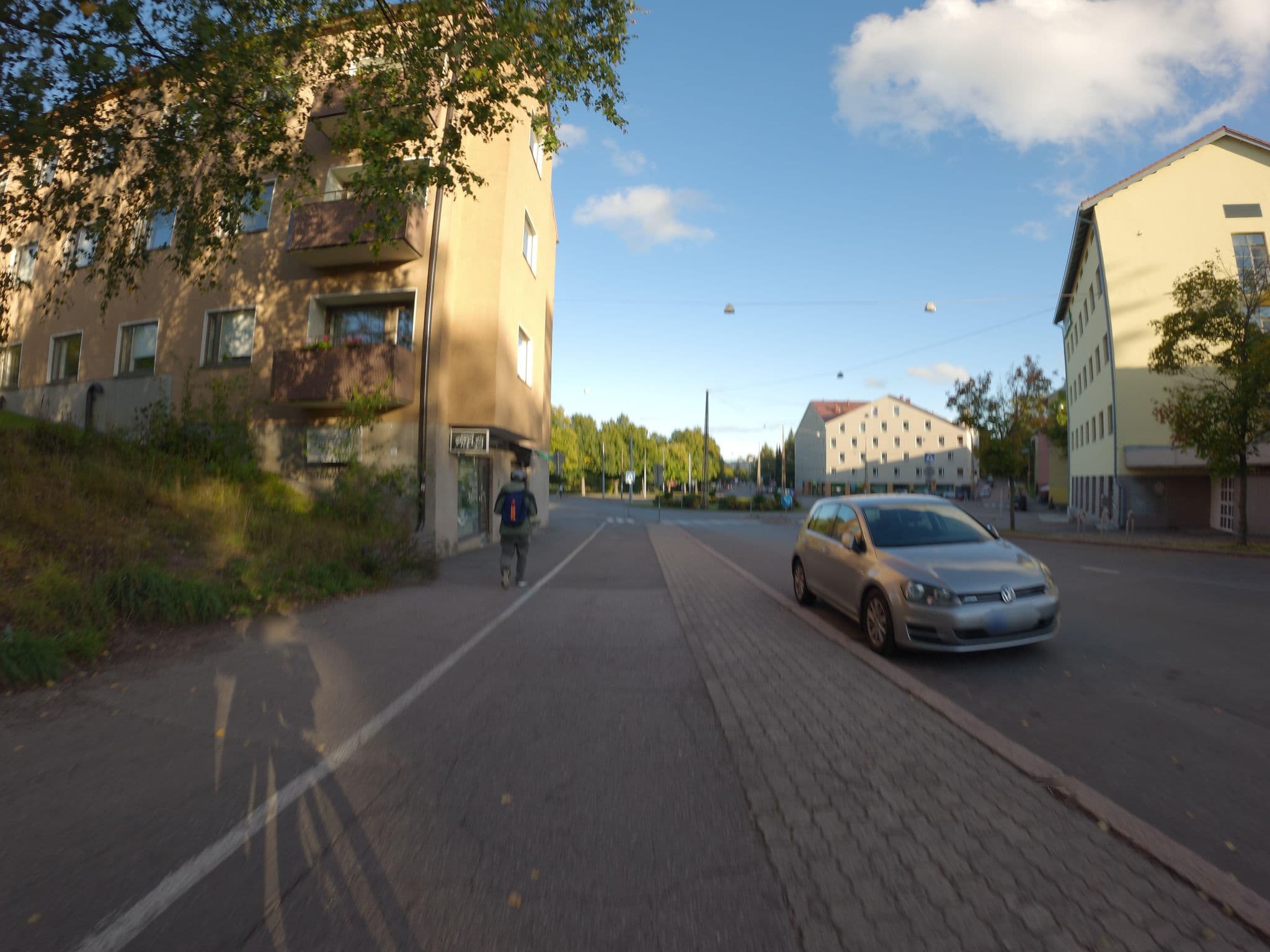 Street view near Park Hotel Käpylä, Käpylä — © Barro (CC BY-SA · Mapillary)