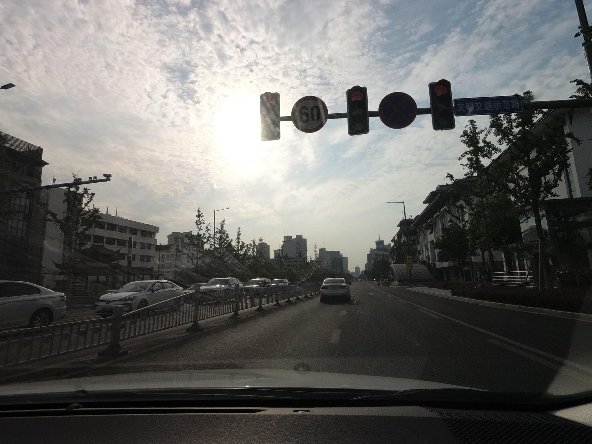 Street view near 常州黄金大酒店, Changzhou — © recklessxpy (CC BY-SA · Mapillary)