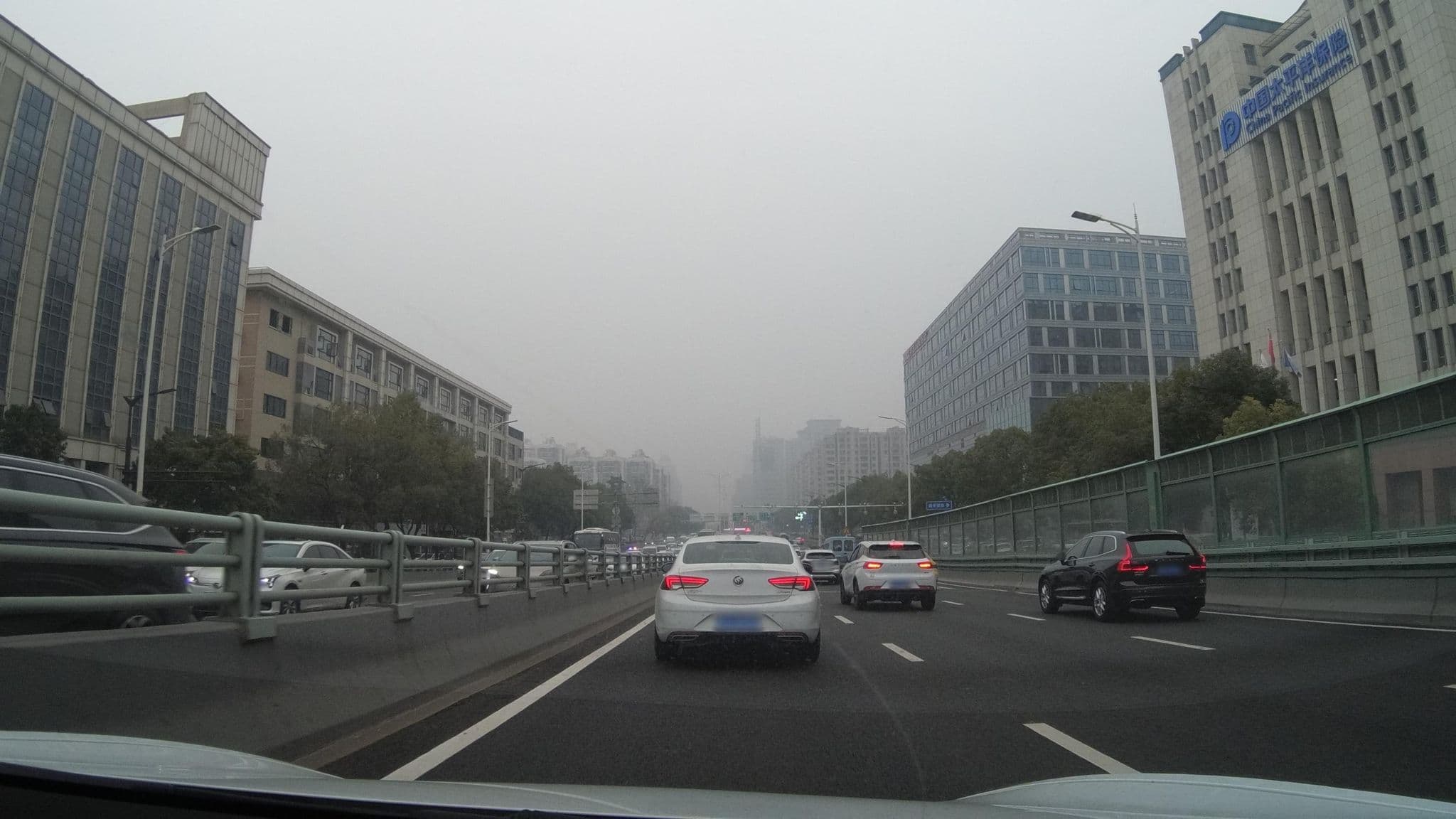 Street view near 夜泊秦淮君亭酒店, Nanjing — © recklessxpy (CC BY-SA · Mapillary)