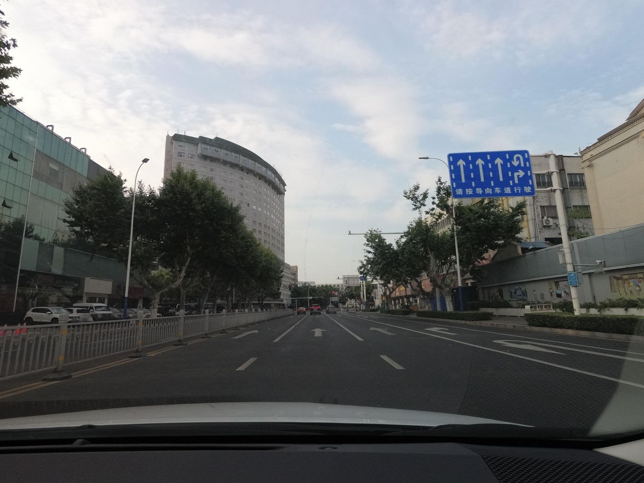 Street view near 金陵明都大饭店, Changzhou — © recklessxpy (CC BY-SA · Mapillary)