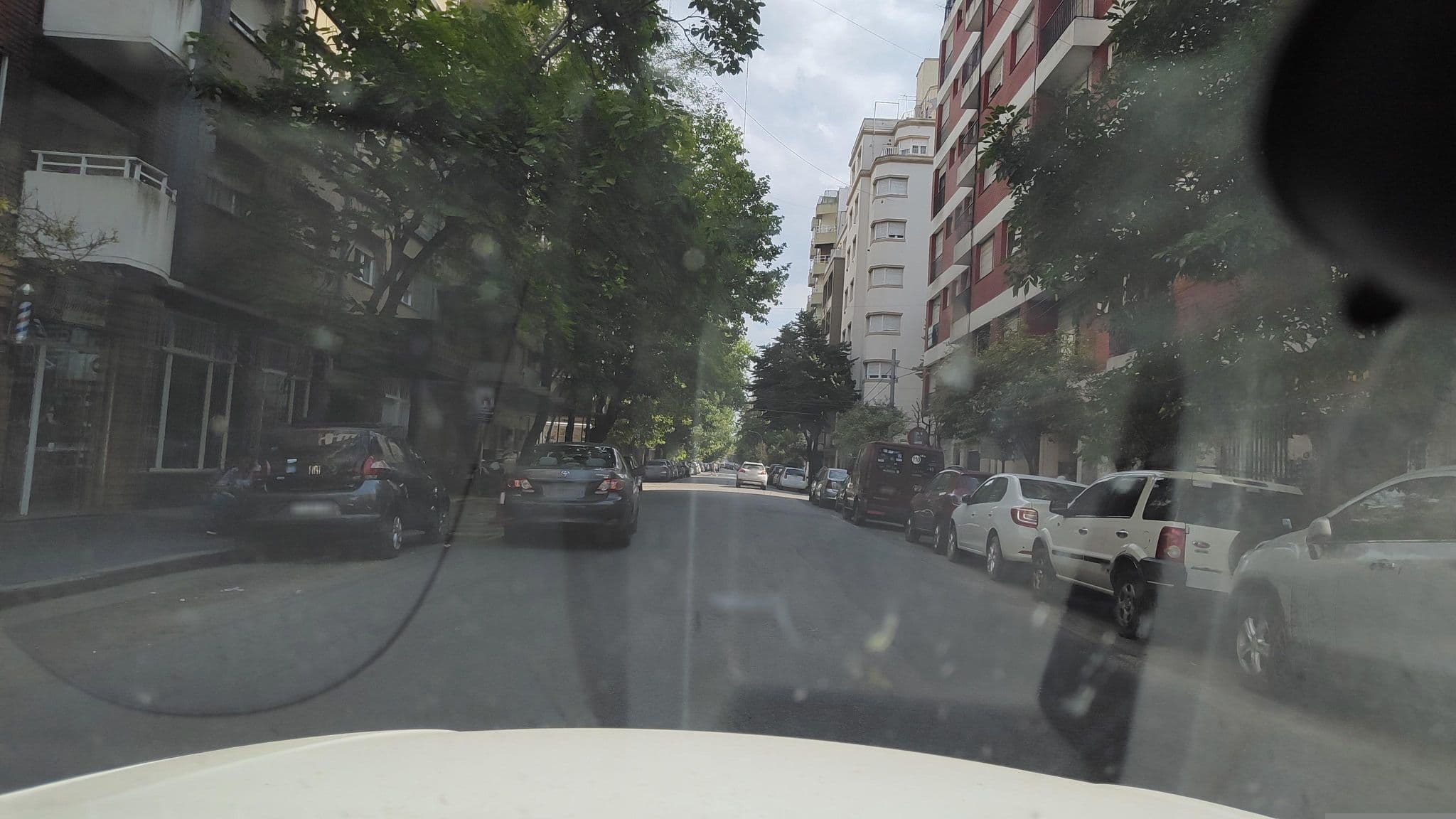 Street view near Hotel L'été, Mar del Plata — © Kaart_Local (CC BY-SA · Mapillary)