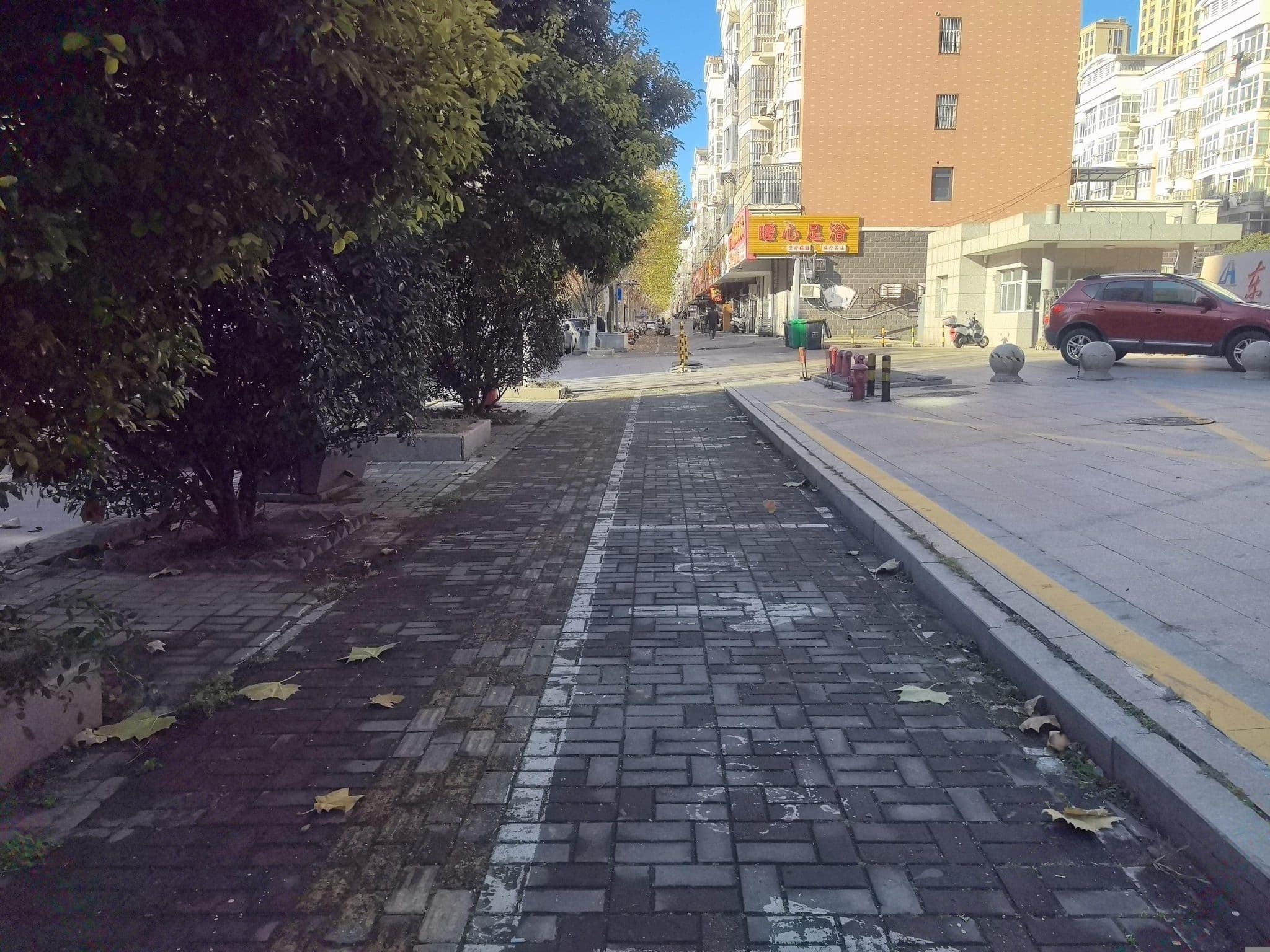 Street view near 开元曼居酒店, Haizhou — © liliqiqi (CC BY-SA · Mapillary)