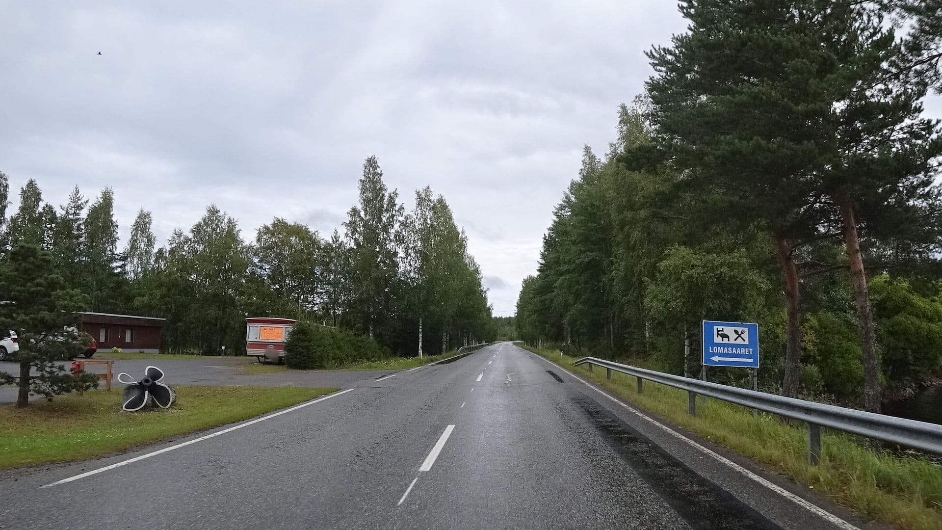 Street view near Lomasaaret Cottages, Kerimäki — © kino (CC BY-SA · Mapillary)