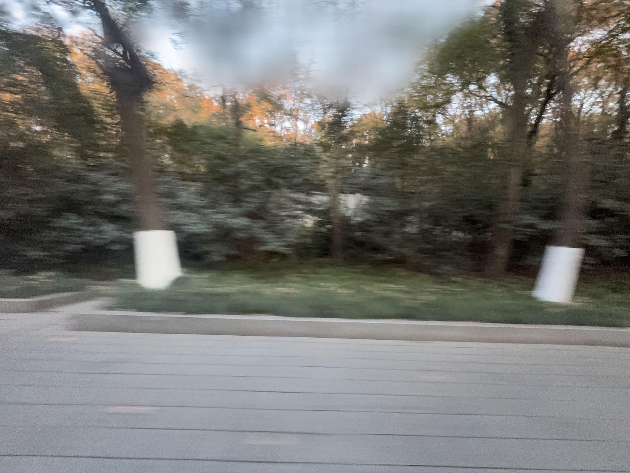 Street view near 万凯连锁酒店 • 西湖店, Hangzhou — © filipb (CC BY-SA · Mapillary)