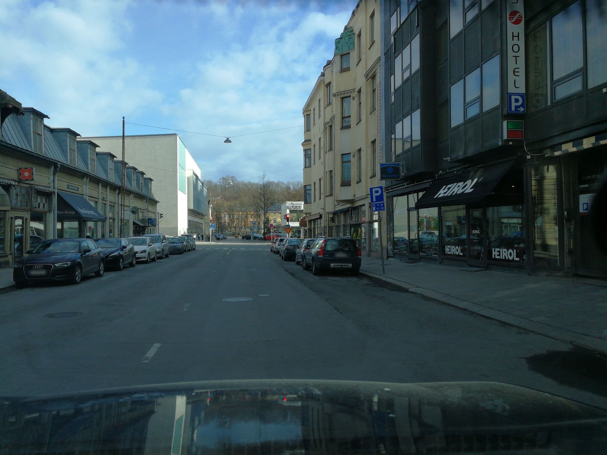 Street view near Omena-hotelli Turku Kauppiaskatu, Turku — © jaakkoh (CC BY-SA · Mapillary)
