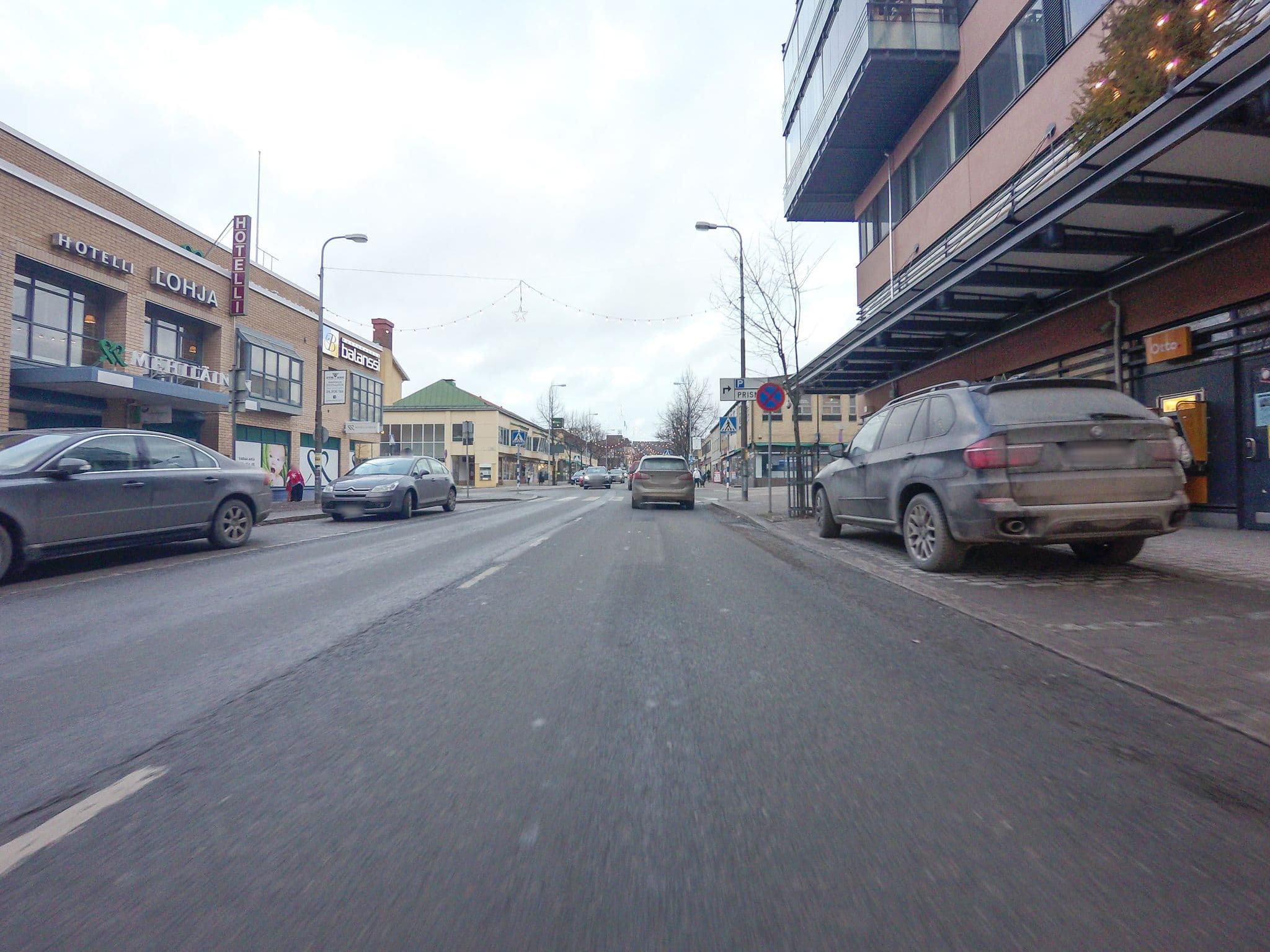 Street view near Hiisi Hotel Lohja, Lohja — © esario (CC BY-SA · Mapillary)