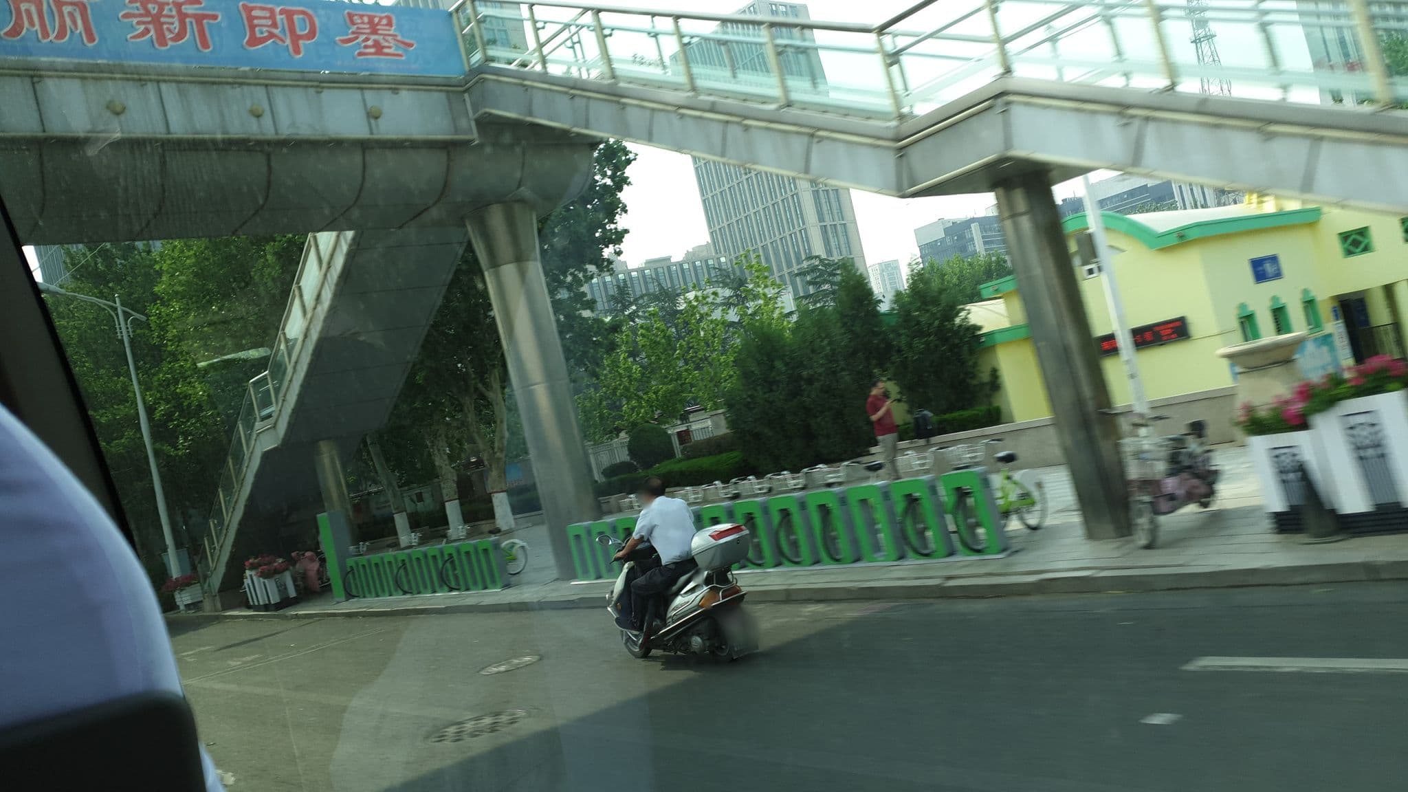 Street view near 希岸酒店, Jimo — © changchun1 (CC BY-SA · Mapillary)