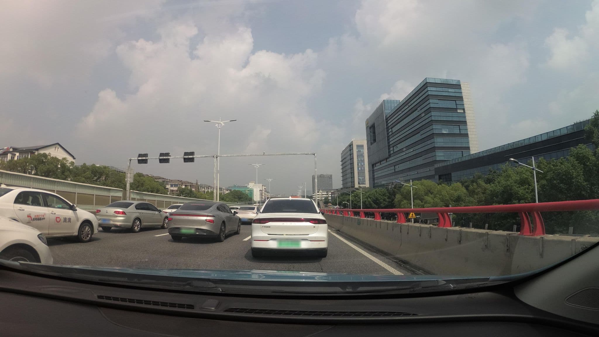 Street view near jinchen hotel, Suzhou — © recklessxpy (CC BY-SA · Mapillary)