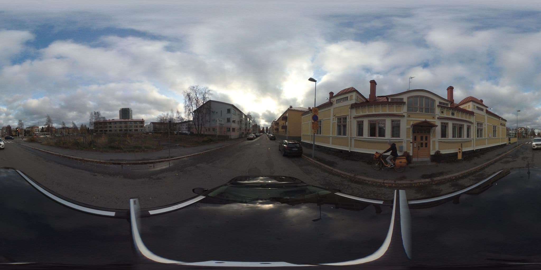 Street view near De Gamlas Hotel, Leveri — © Eljas (CC BY-SA · Mapillary)