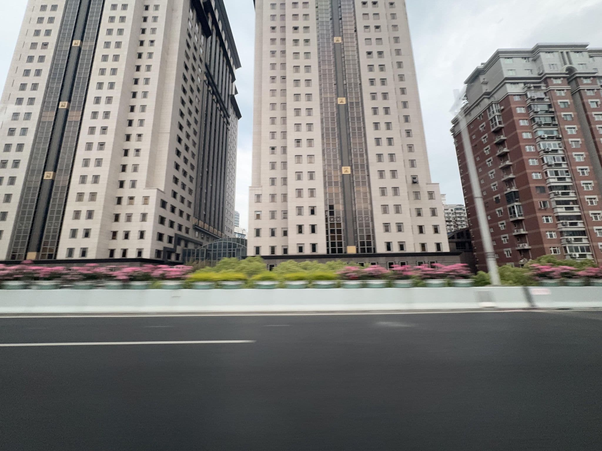 Street view near CMA Hotel, Changning — © filipb (CC BY-SA · Mapillary)