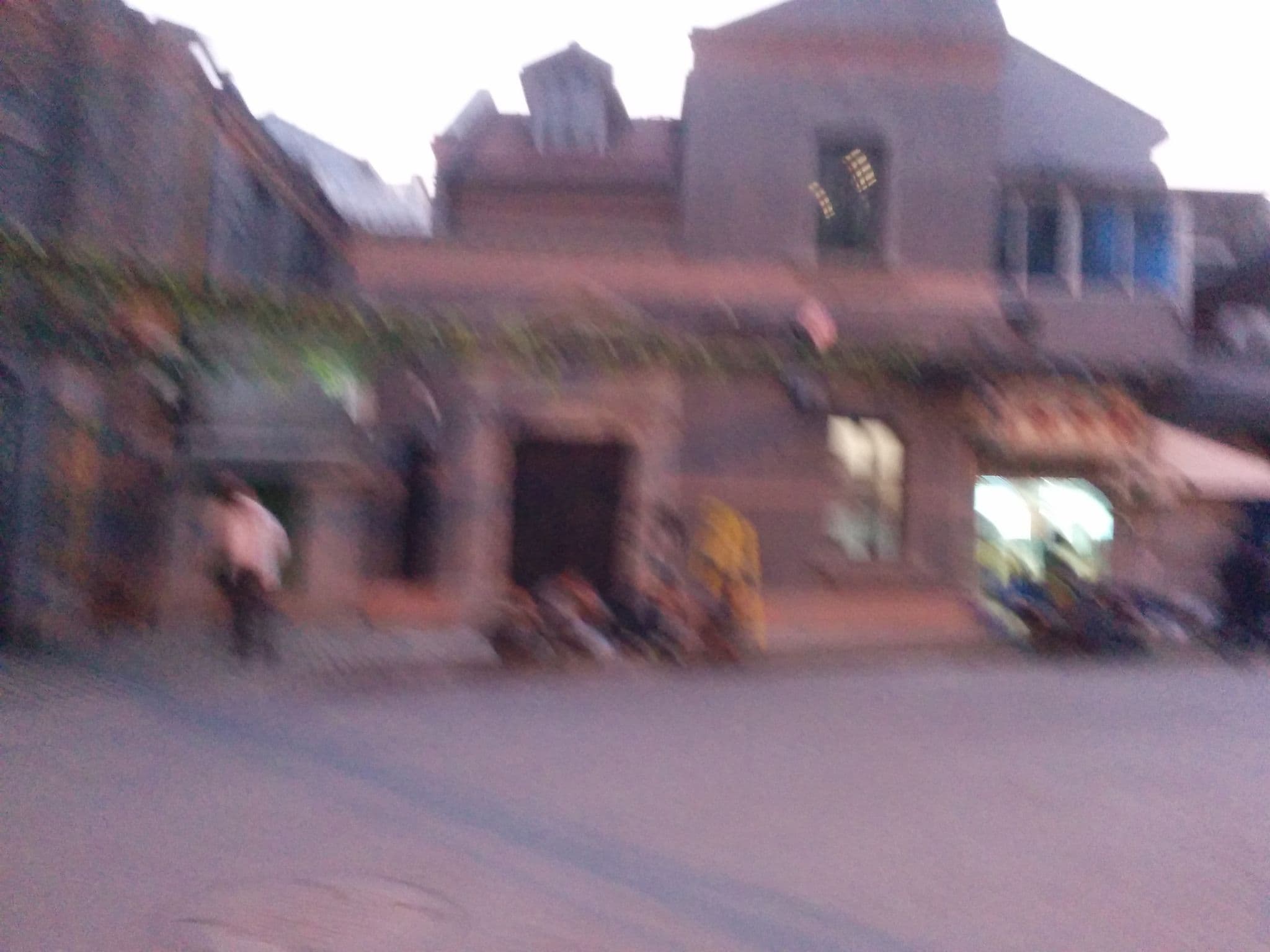 Street view near 新易途国际青年旅社, Shanghai — © adflkys (CC BY-SA · Mapillary)