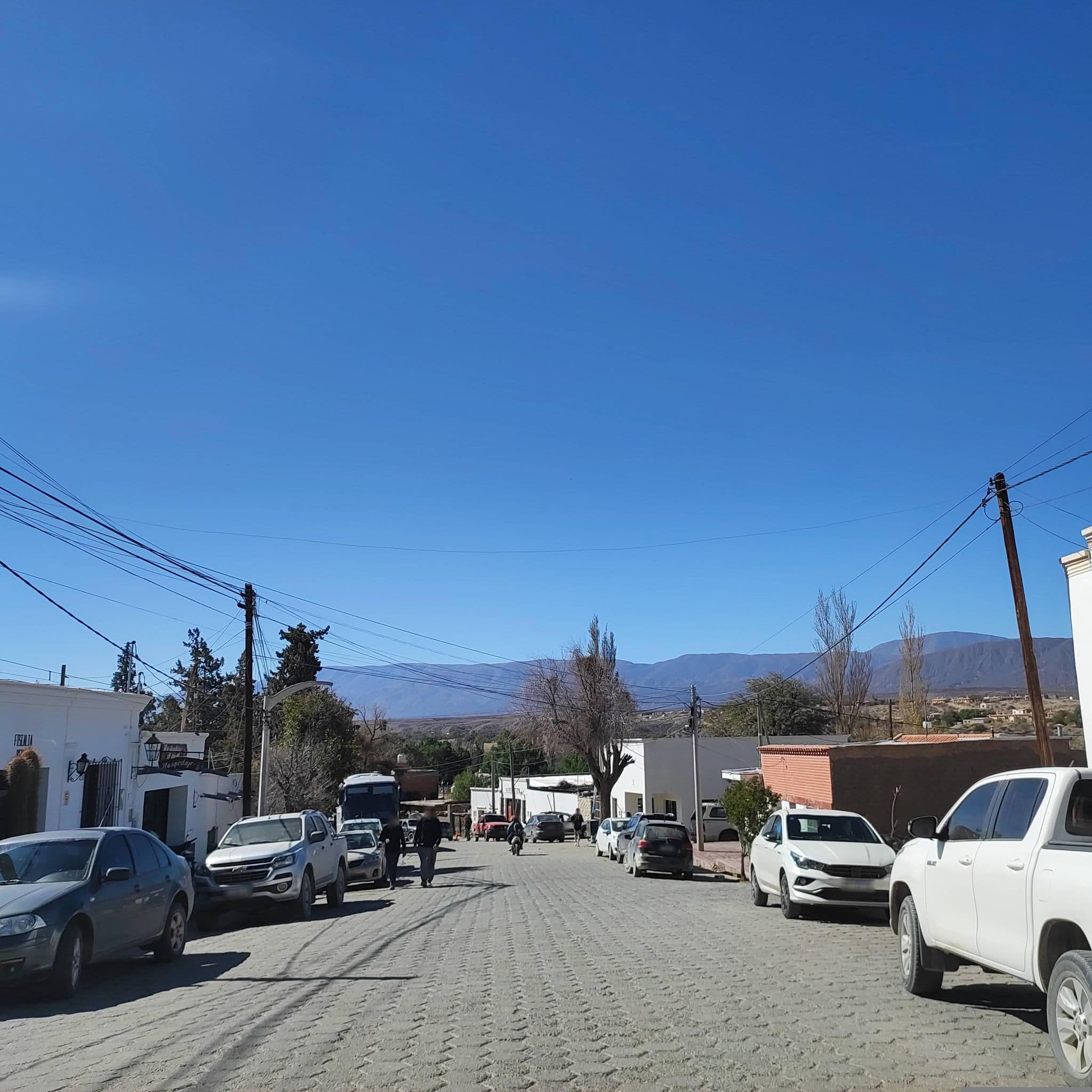Street view near Hosteria Casablanca, Cachi — © diegokrein (CC BY-SA · Mapillary)