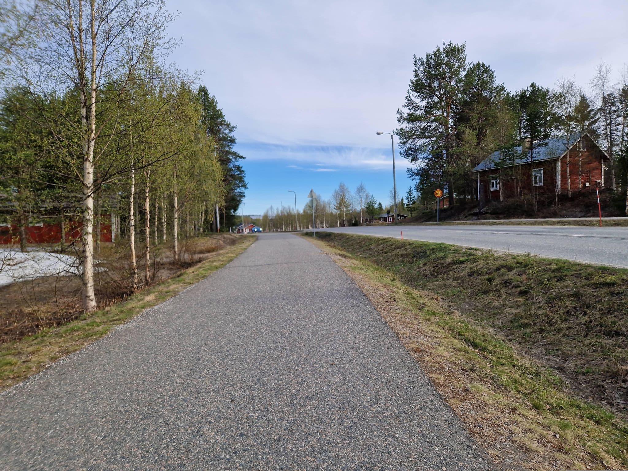 Street view near Nutukas, Kittilä